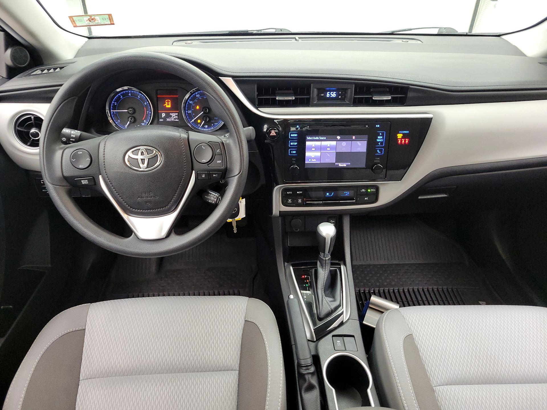 Thumbnail: 2018 Toyota Corolla - 9