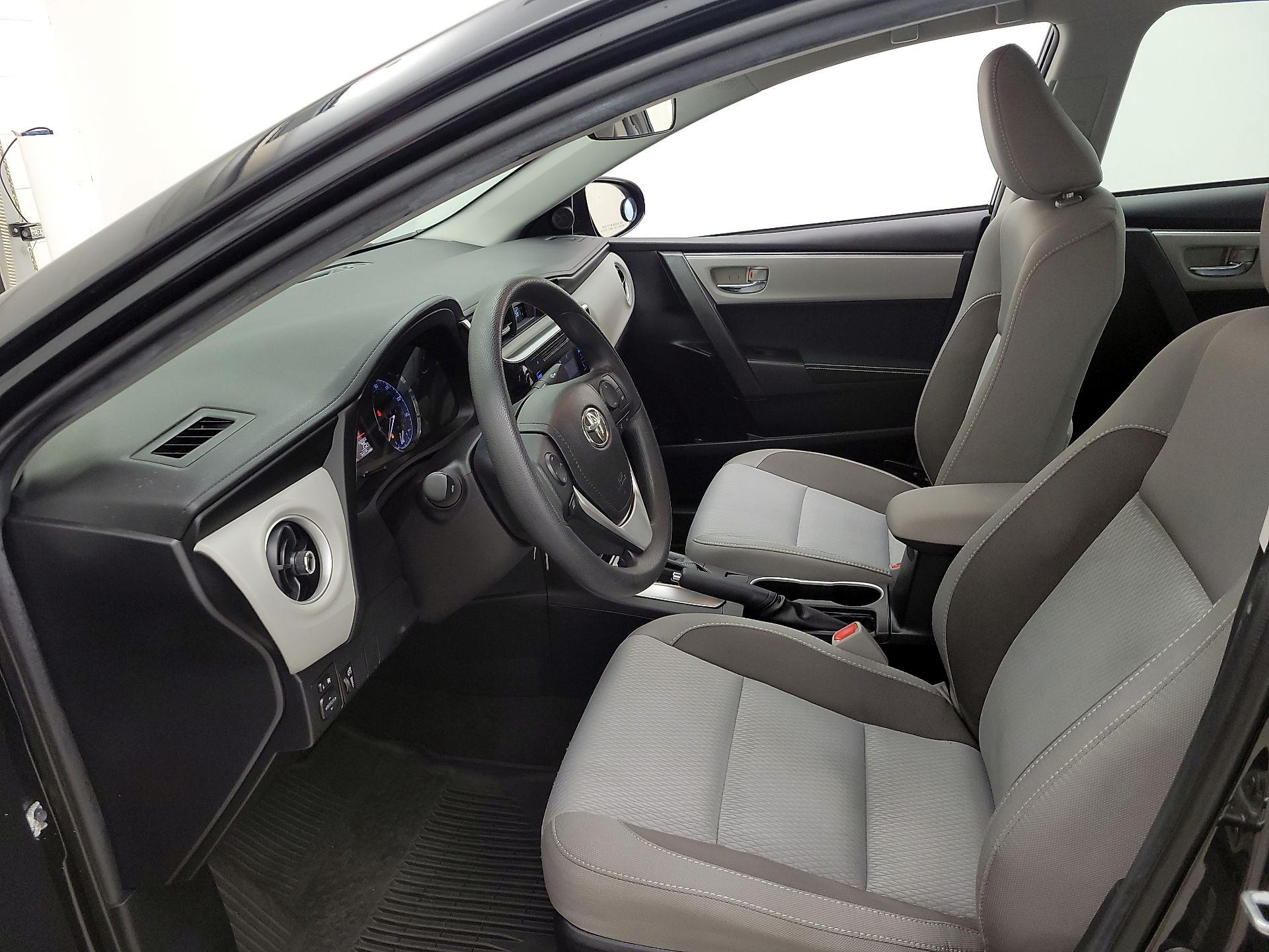 Thumbnail: 2018 Toyota Corolla - 11