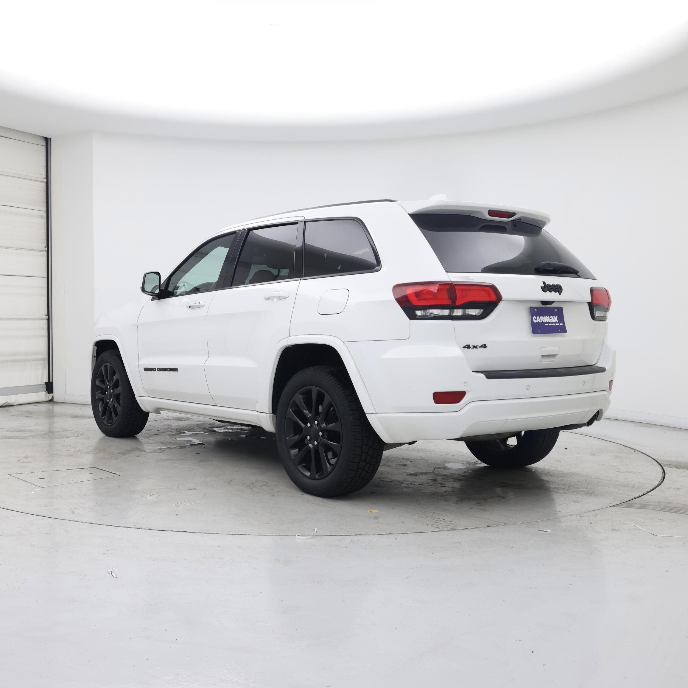 Thumbnail: 2020 Jeep Grand Cherokee - 2