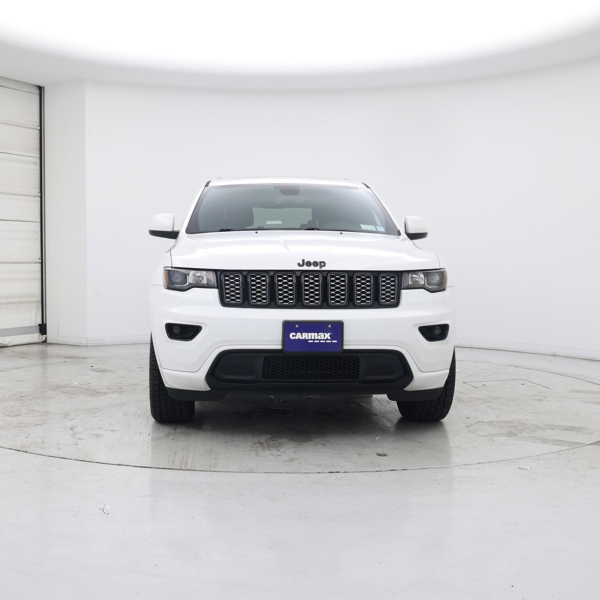 Thumbnail: 2020 Jeep Grand Cherokee - 5