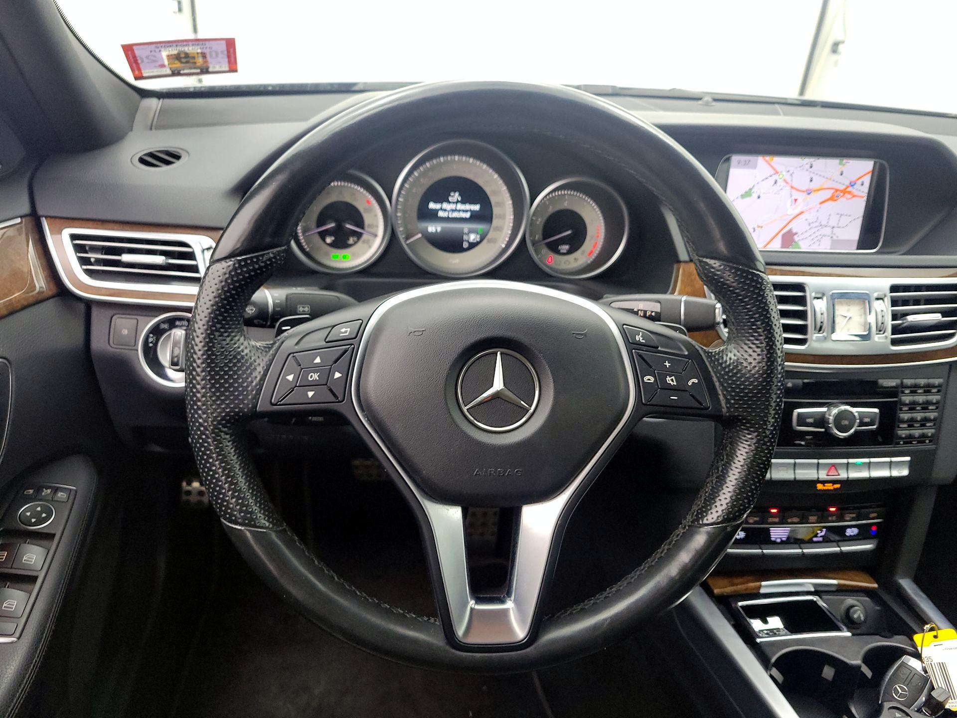 Thumbnail: 2015 Mercedes-Benz E-Class - 10