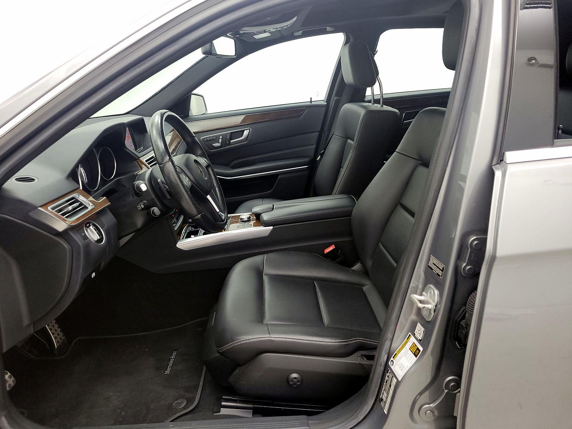 Thumbnail: 2015 Mercedes-Benz E-Class - 11