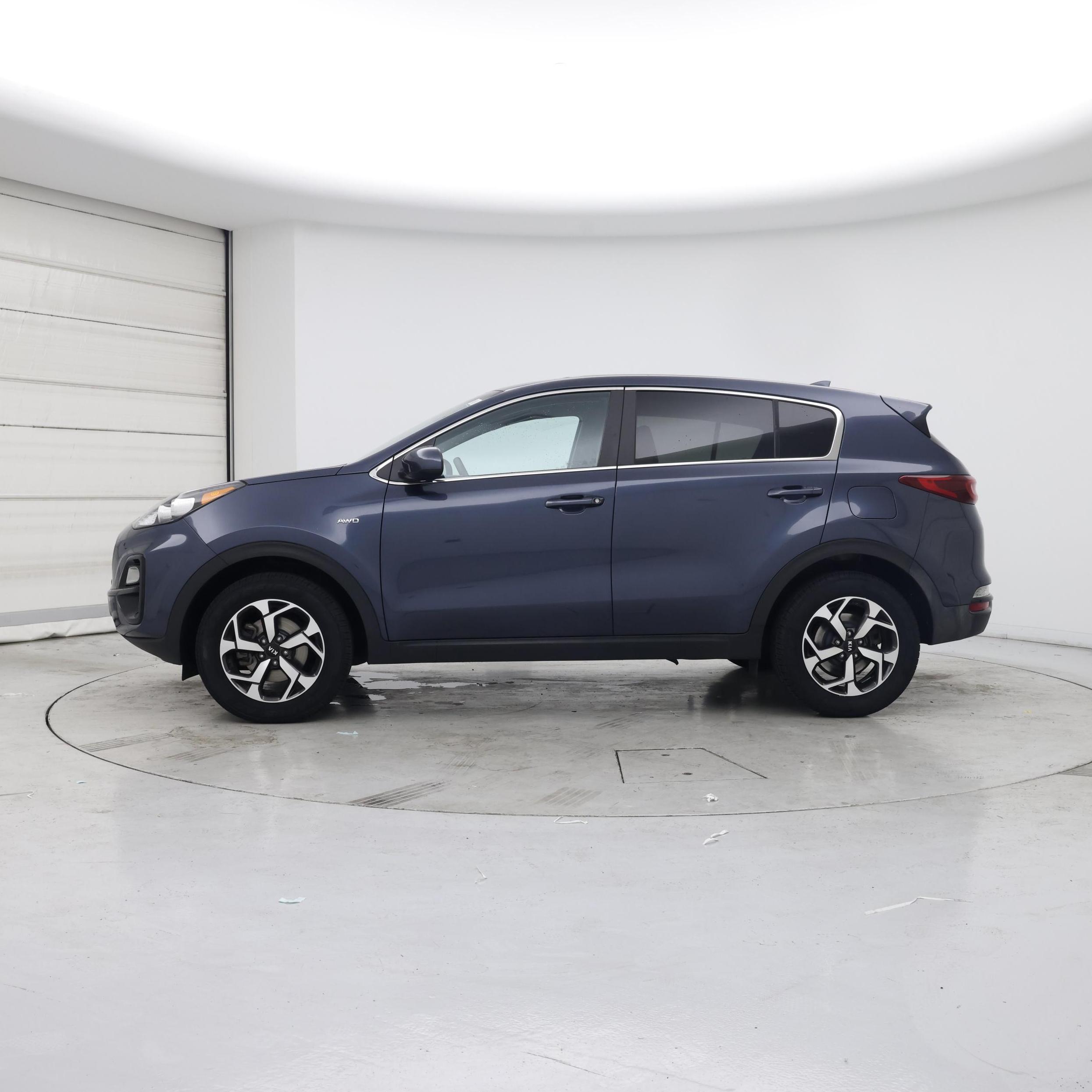 Thumbnail: 2022 Kia Sportage - 3
