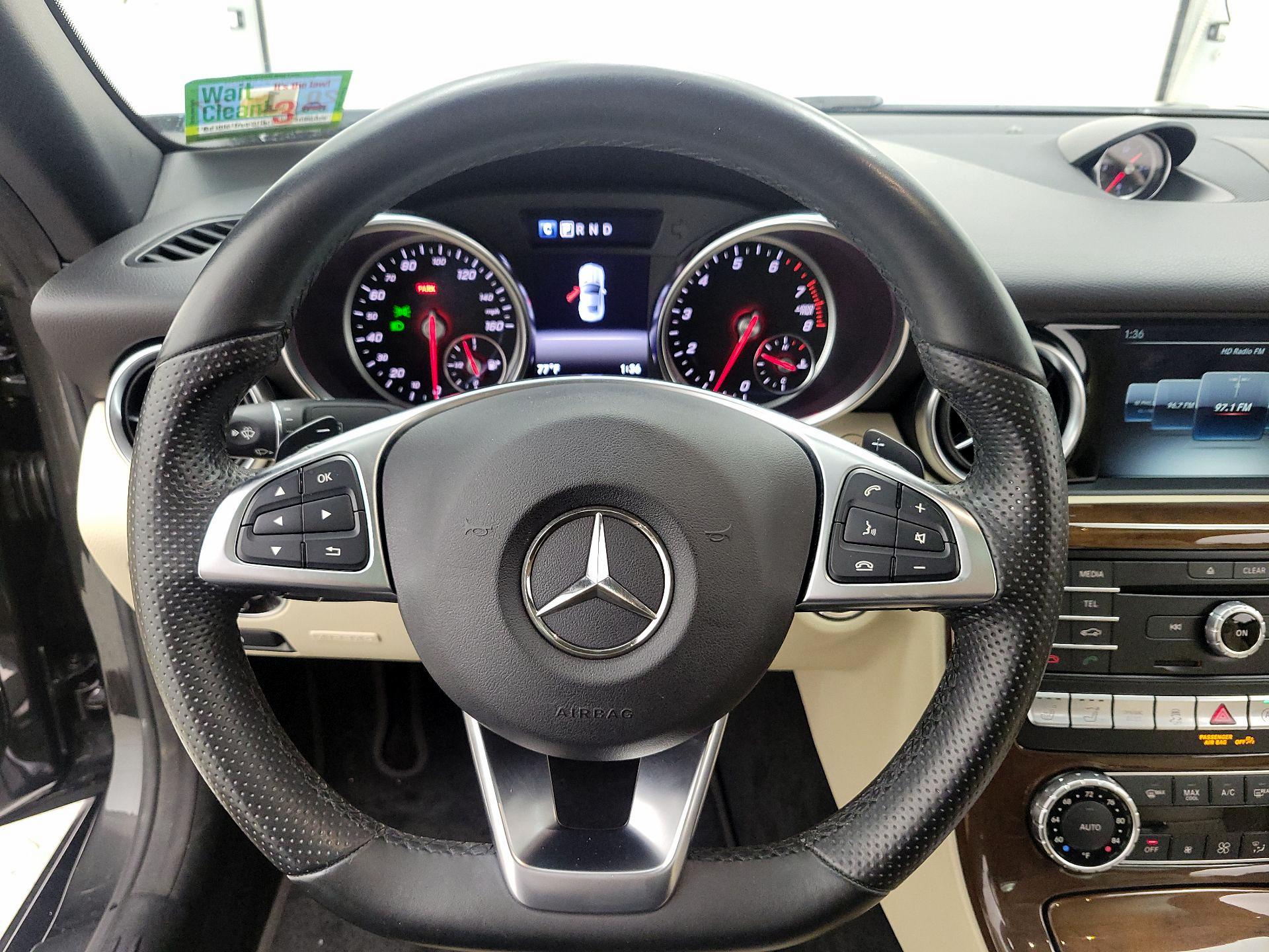 Thumbnail: 2020 Mercedes-Benz SLC - 10