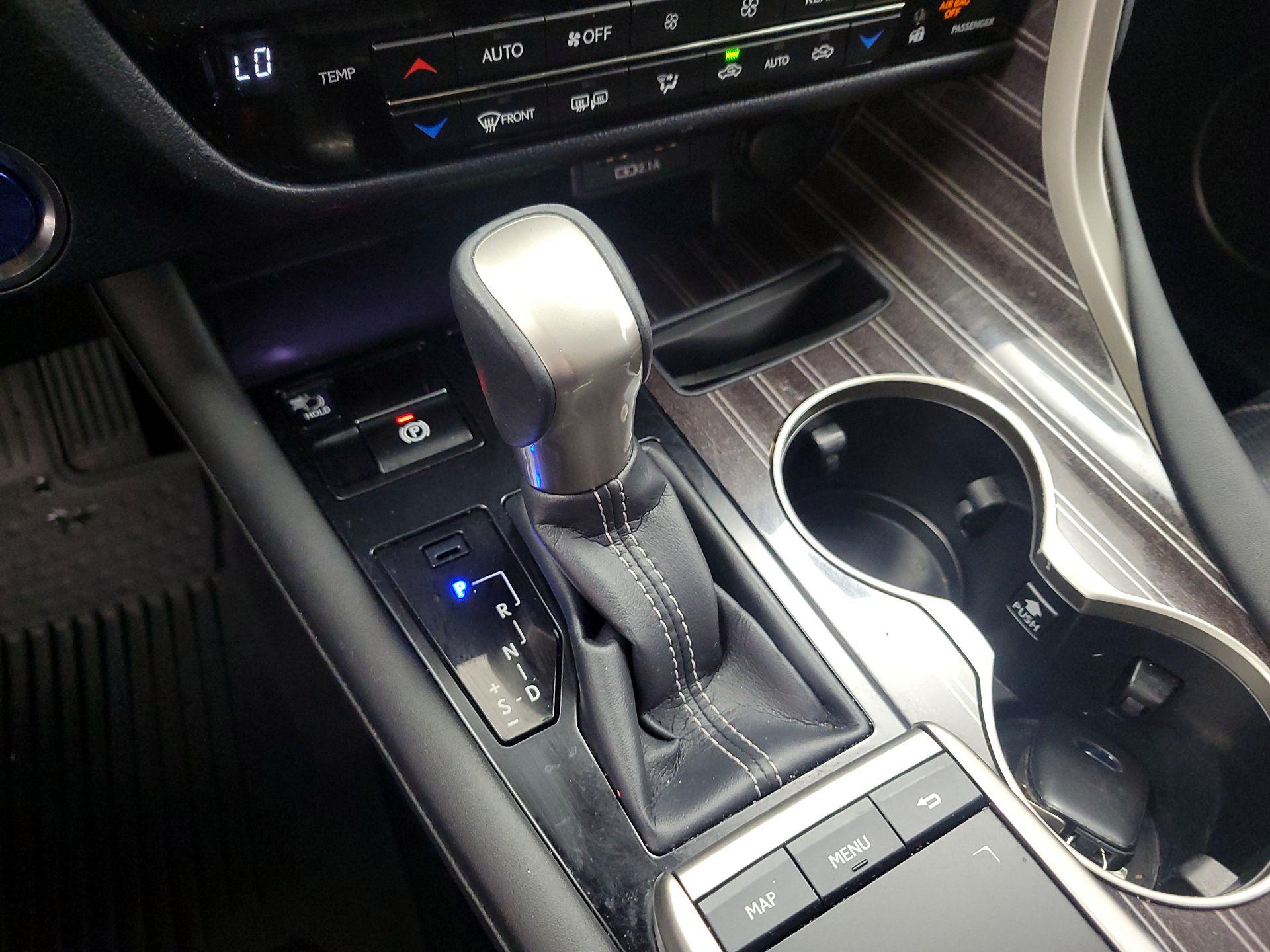 Thumbnail: 2020 Lexus RX - 18
