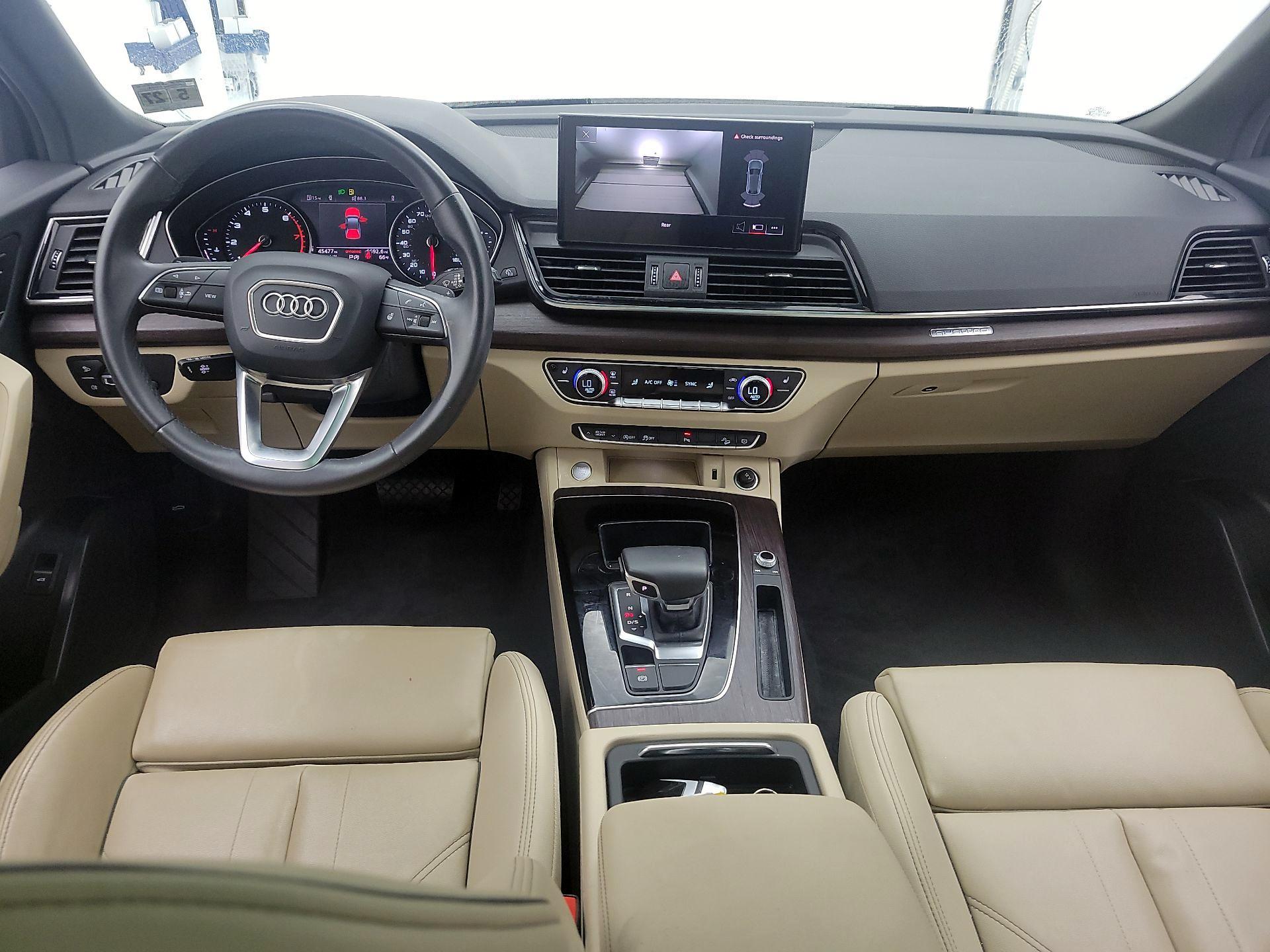 Thumbnail: 2022 Audi Q5 - 9