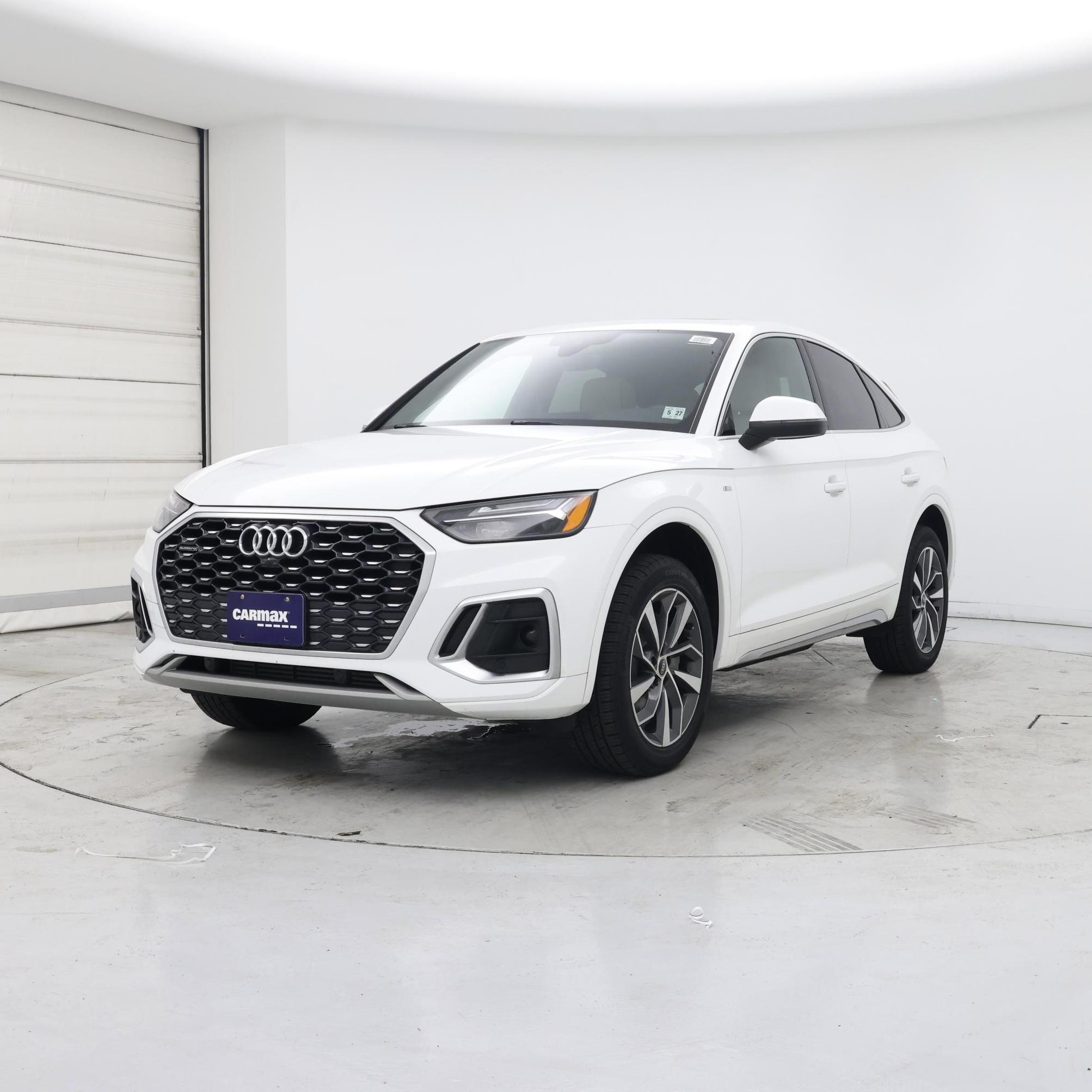 Thumbnail: 2022 Audi Q5 - 4