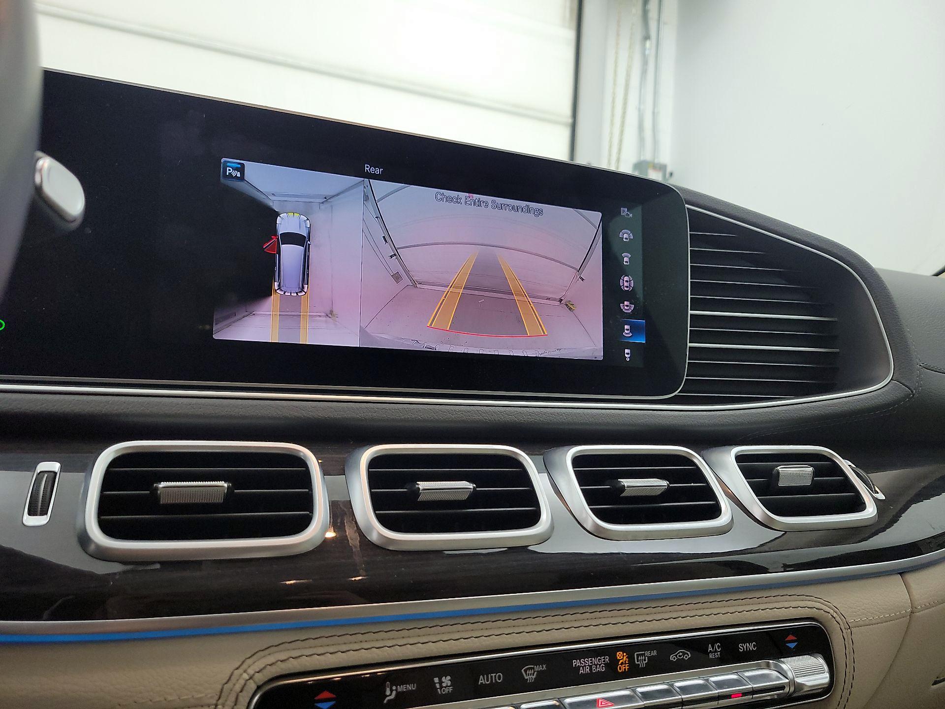 Thumbnail: 2020 Mercedes-Benz GLS - 15
