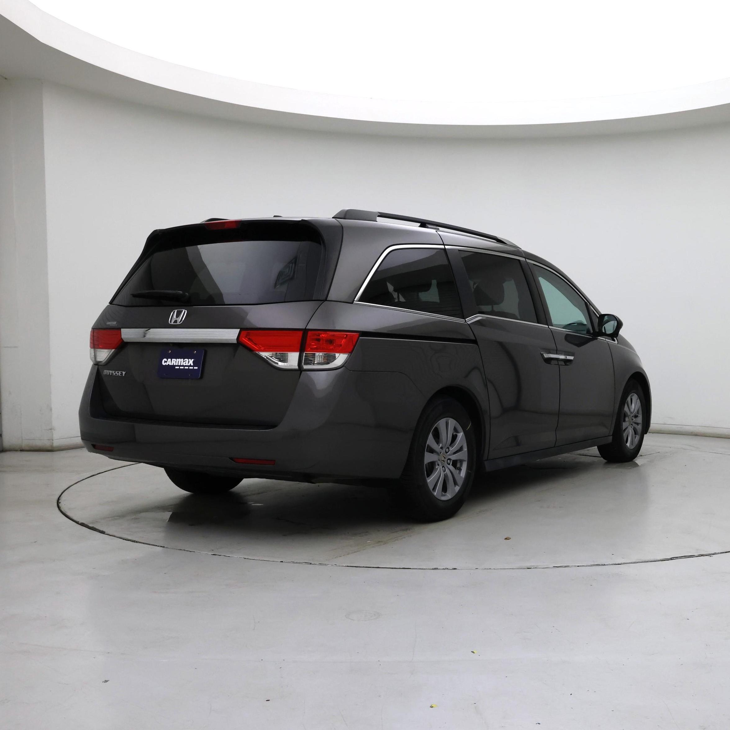 Thumbnail: 2015 Honda Odyssey - 8