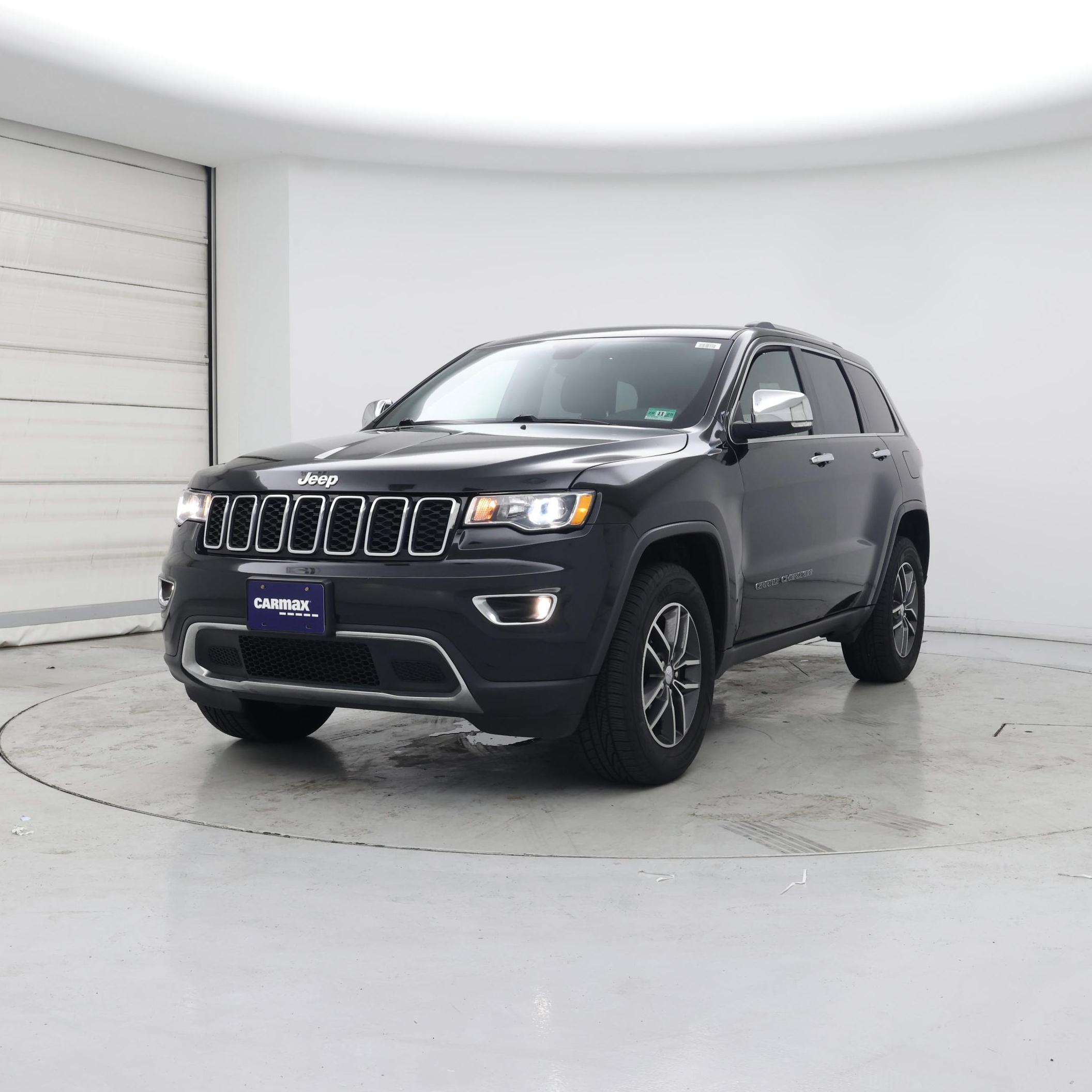 Thumbnail: 2018 Jeep Grand Cherokee - 4