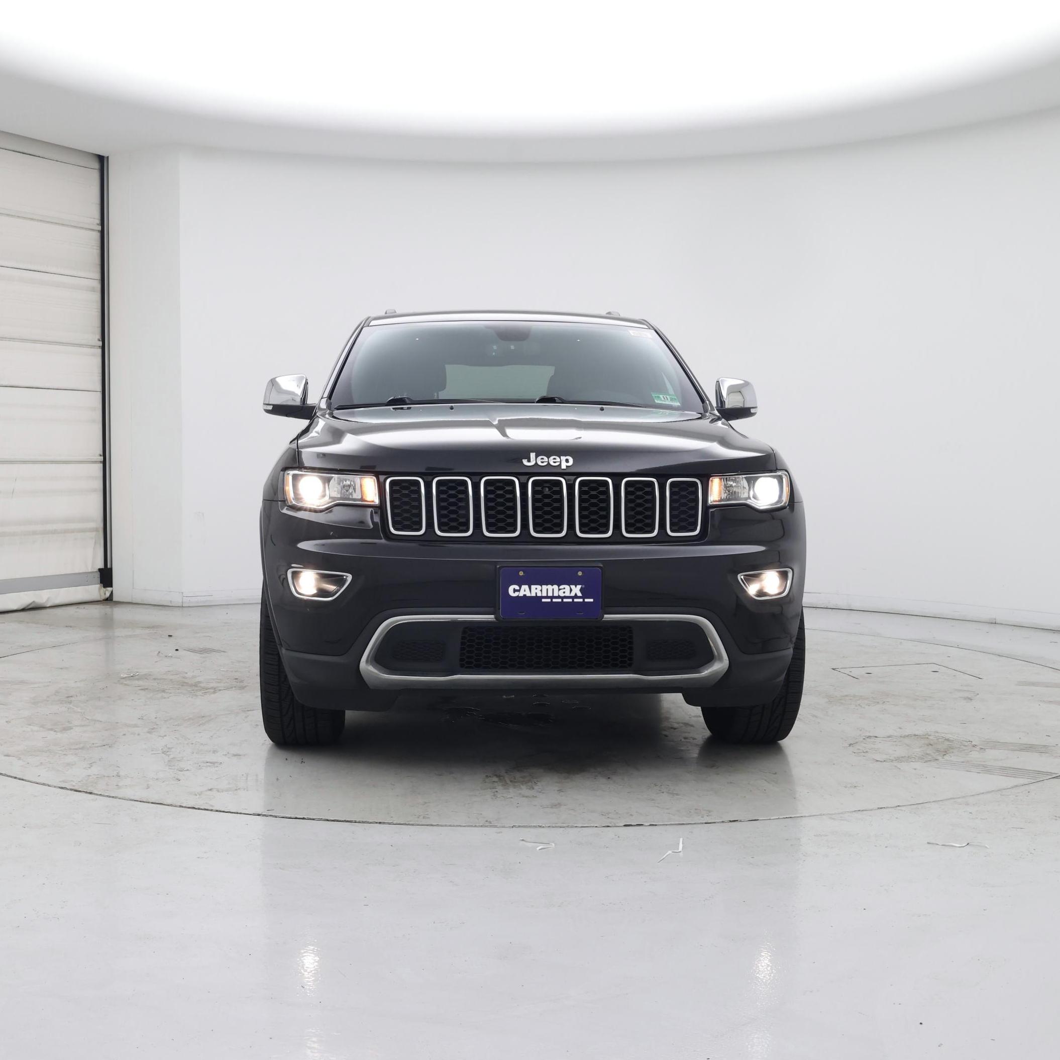 Thumbnail: 2018 Jeep Grand Cherokee - 5