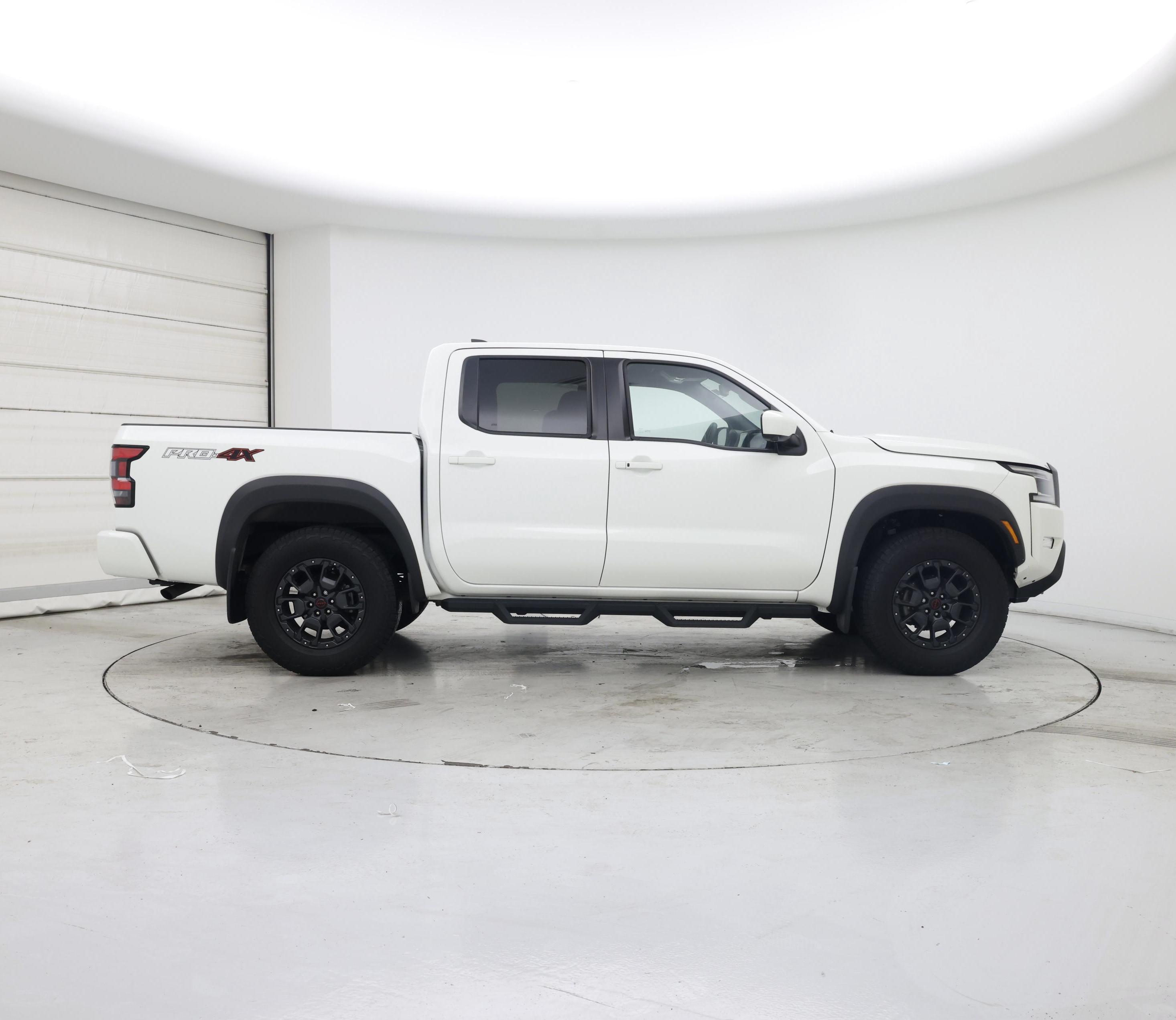 Thumbnail: 2023 Nissan Frontier - 7