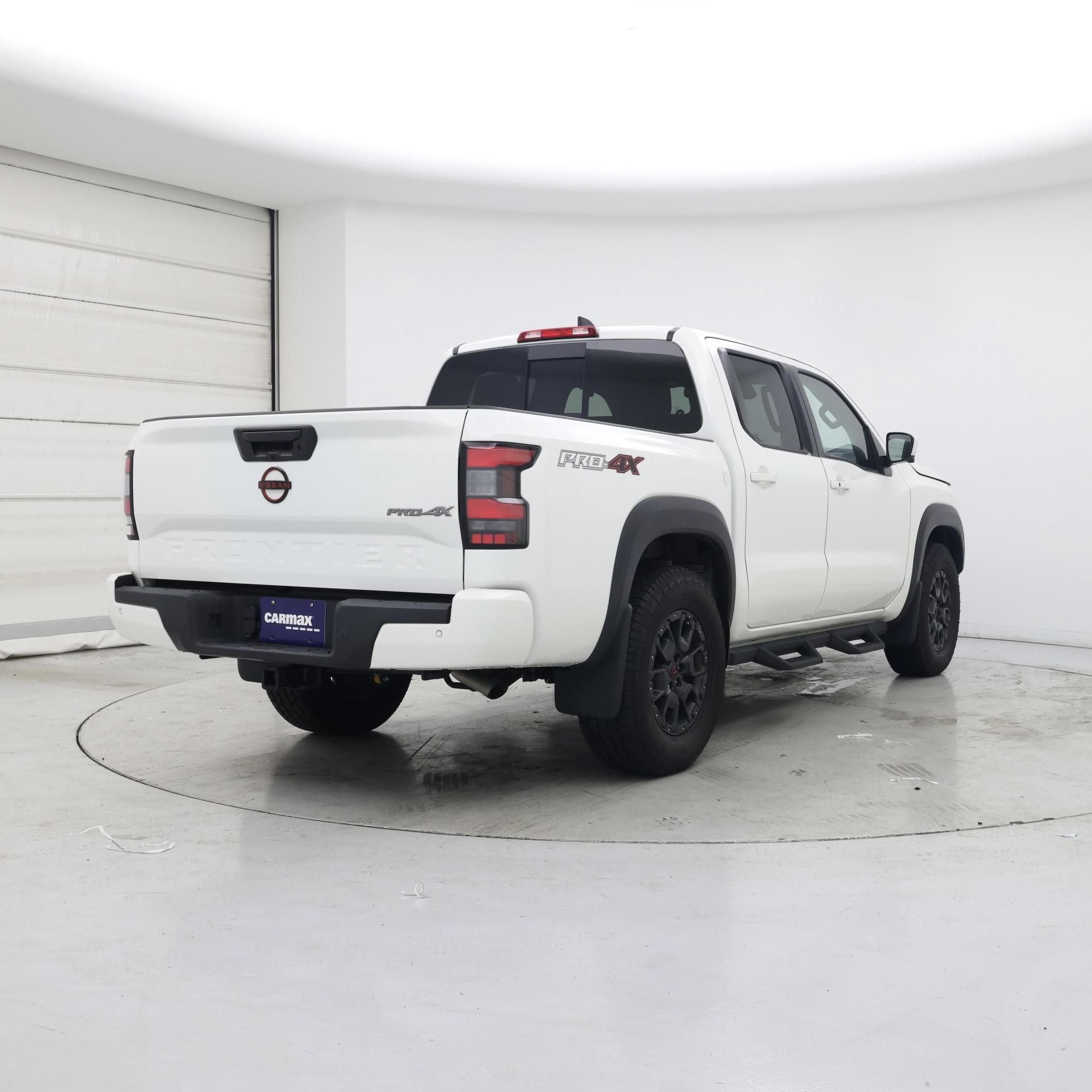 Thumbnail: 2023 Nissan Frontier - 8