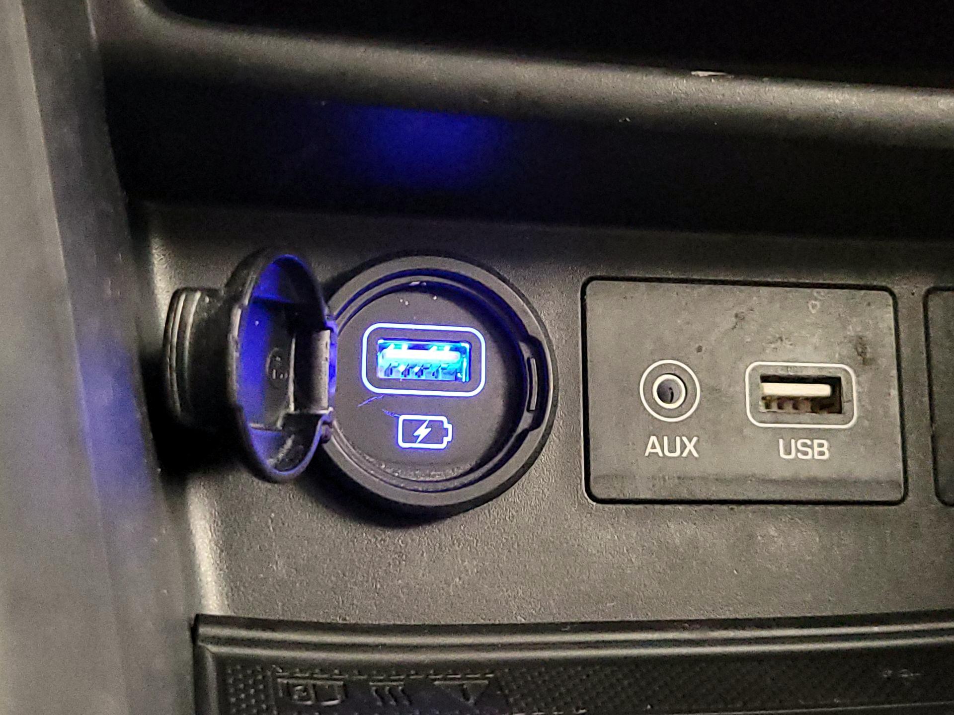 Thumbnail: 2021 Hyundai Kona - 18