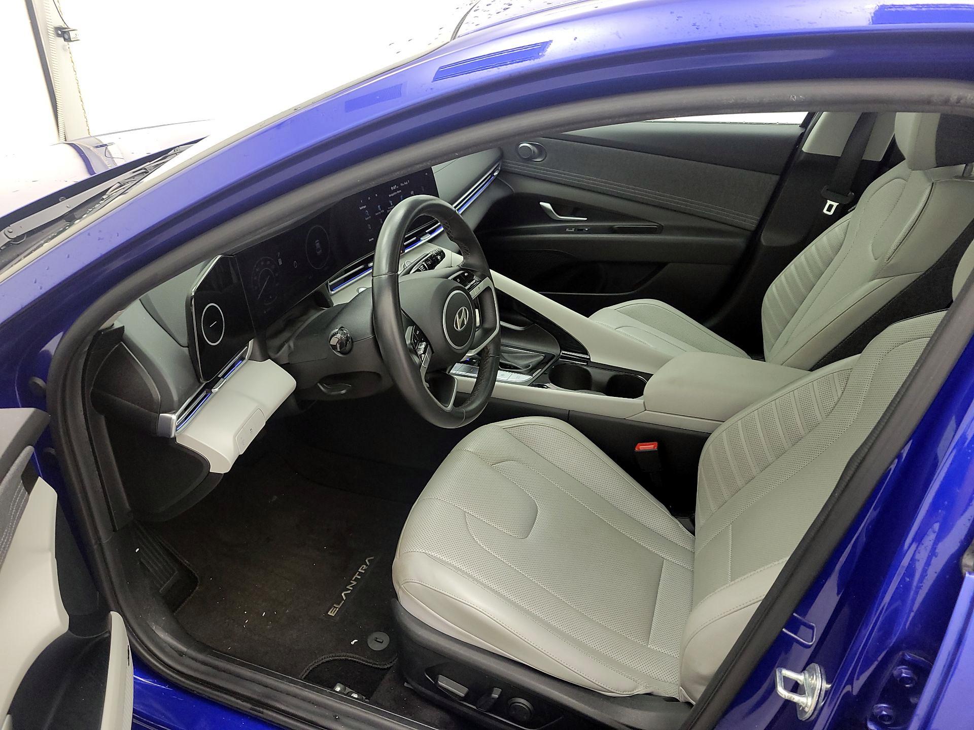 Thumbnail: 2024 Hyundai Elantra - 11