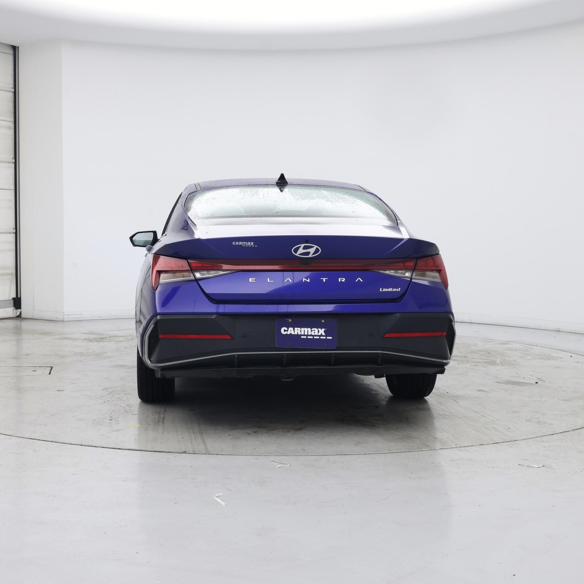 Thumbnail: 2024 Hyundai Elantra - 6