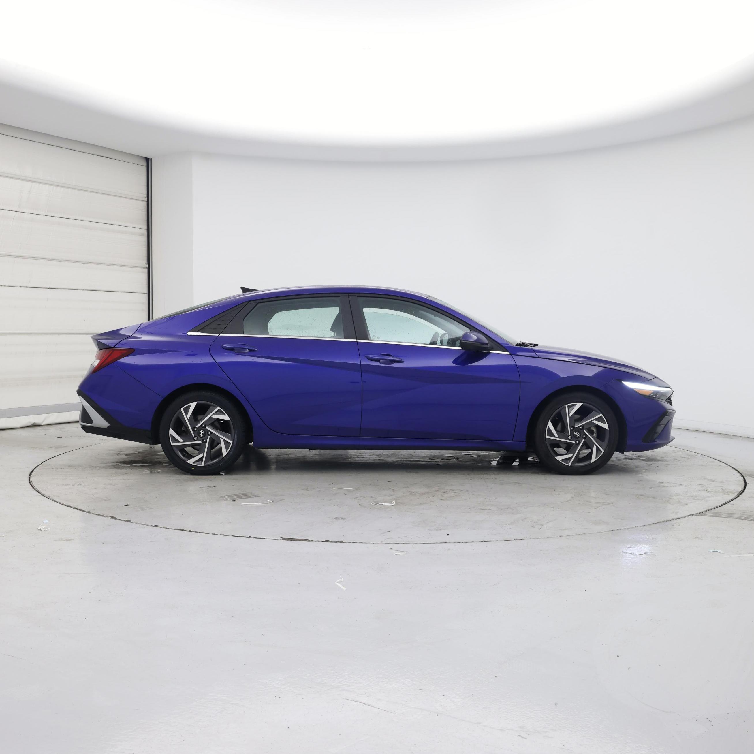 Thumbnail: 2024 Hyundai Elantra - 7