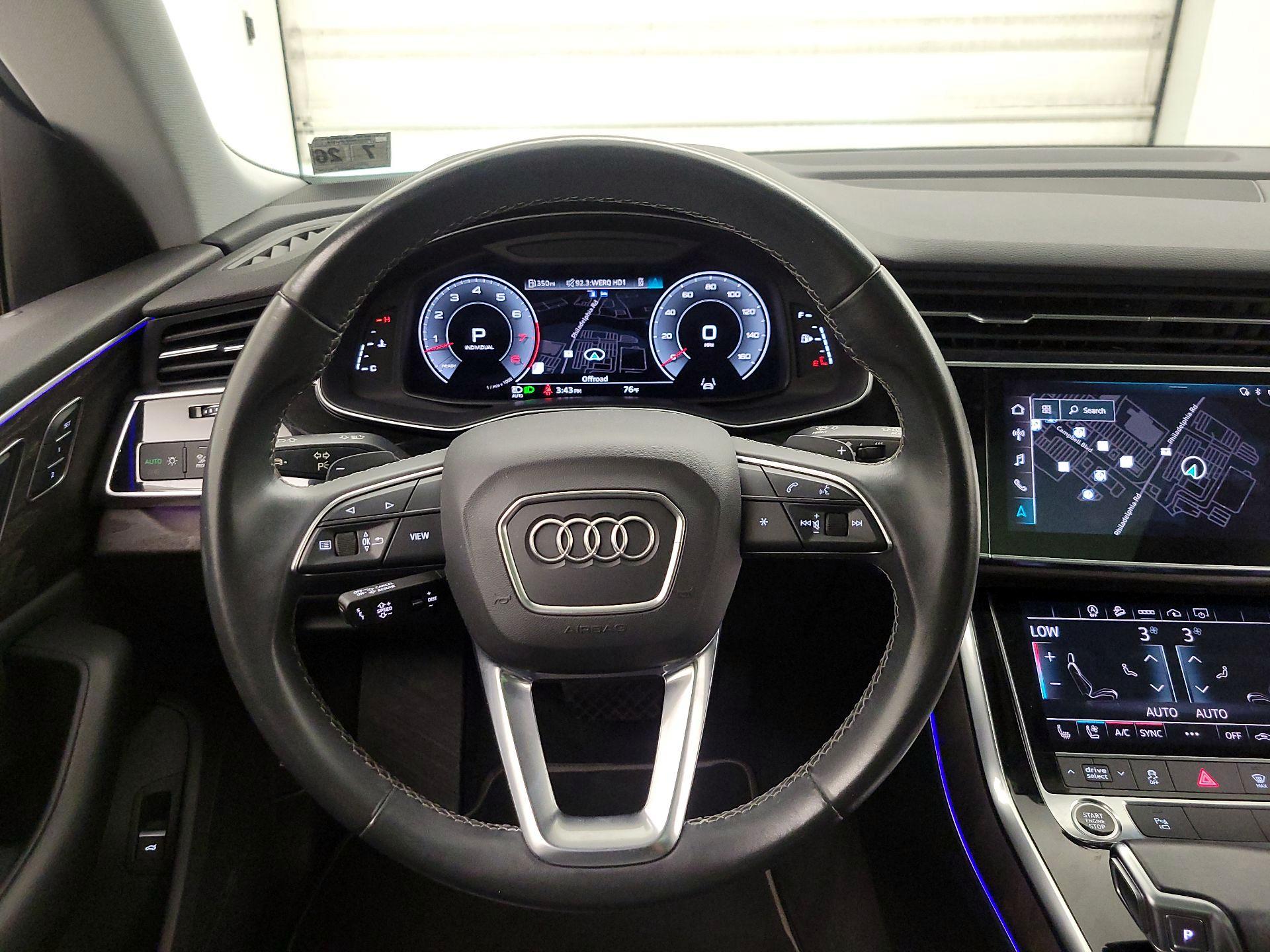 Thumbnail: 2021 Audi Q8 - 10