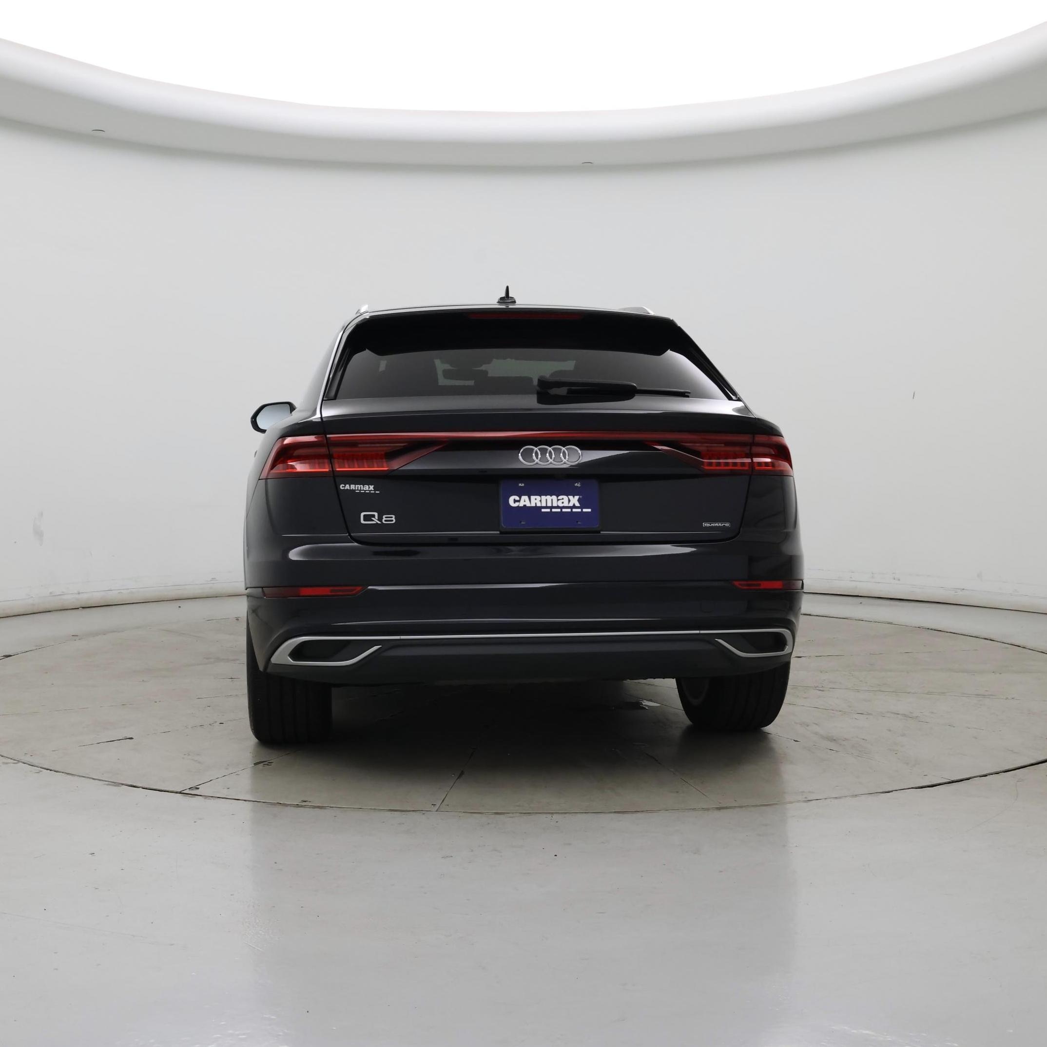 Thumbnail: 2021 Audi Q8 - 6