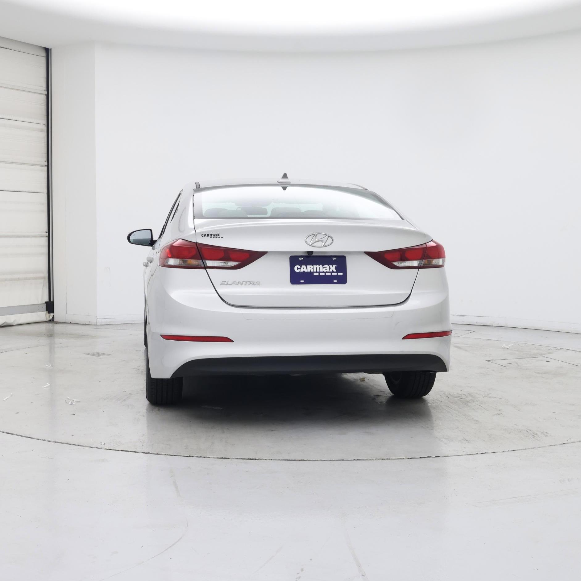 Thumbnail: 2018 Hyundai Elantra - 6