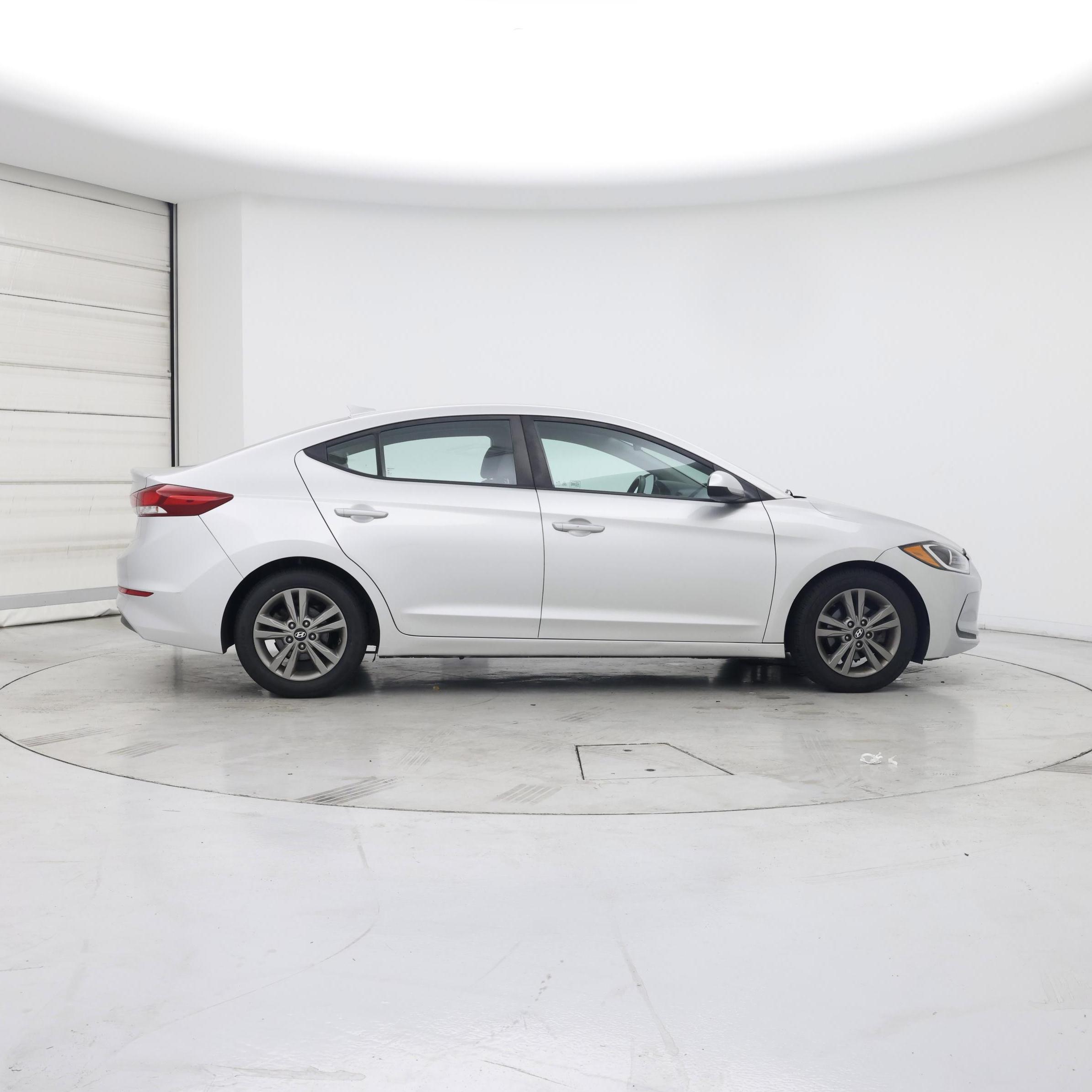 Thumbnail: 2018 Hyundai Elantra - 7