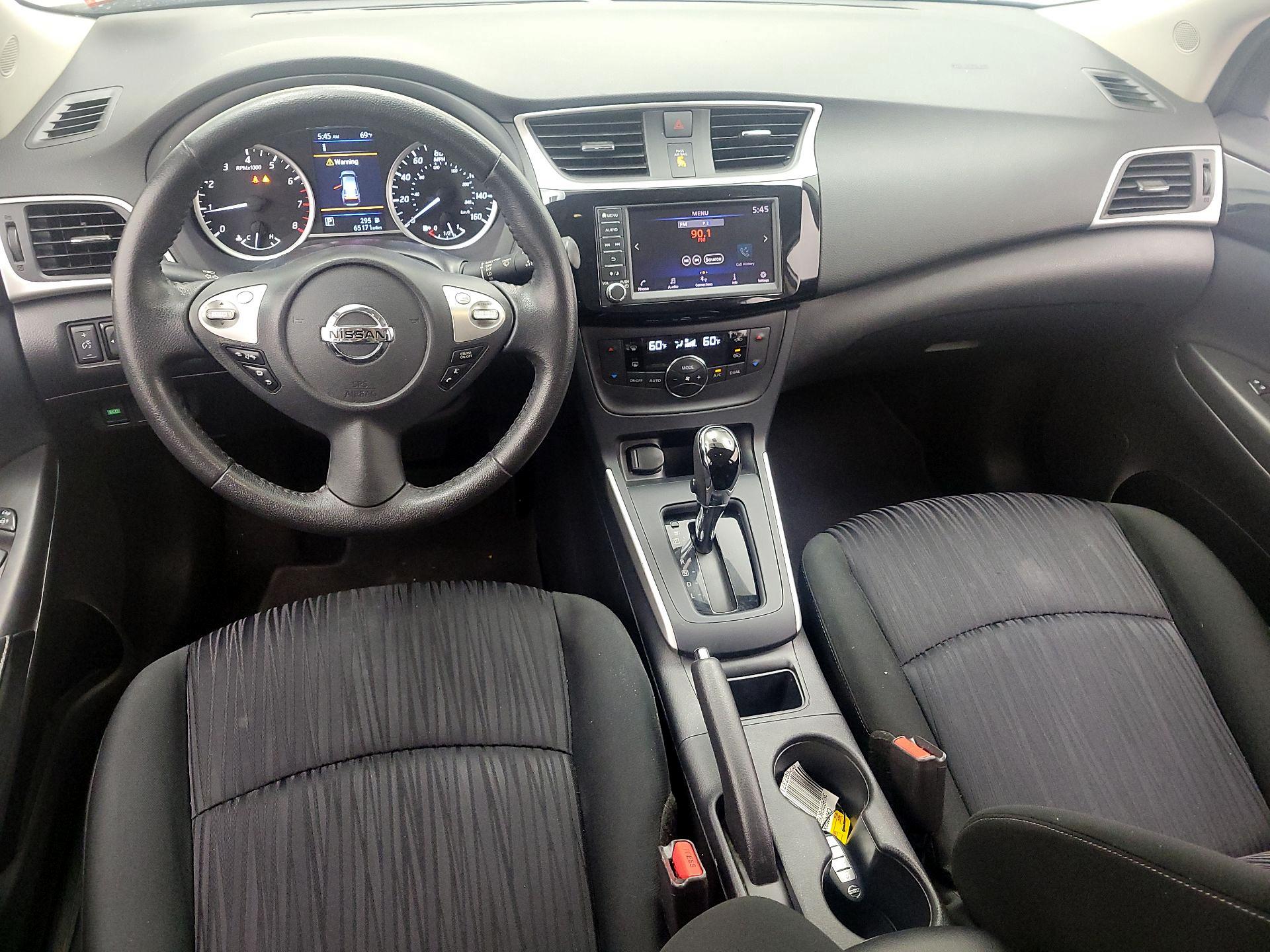 Thumbnail: 2019 Nissan Sentra - 9