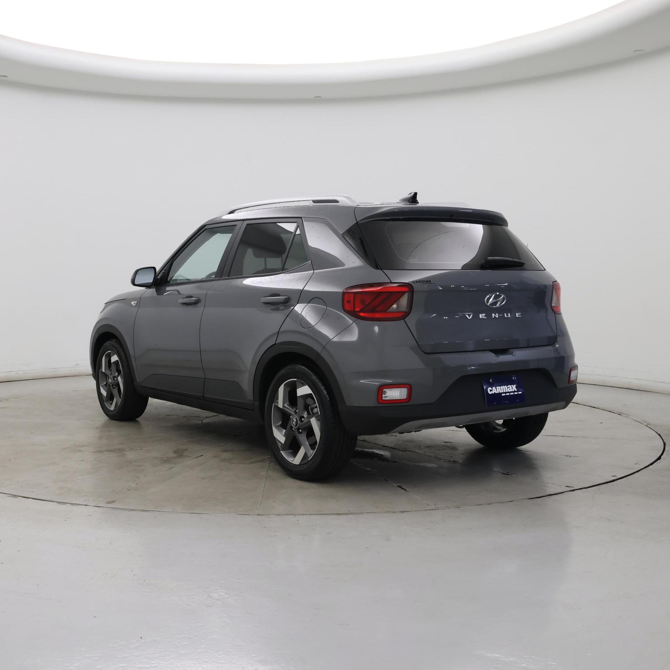 Thumbnail: 2022 Hyundai Venue - 2