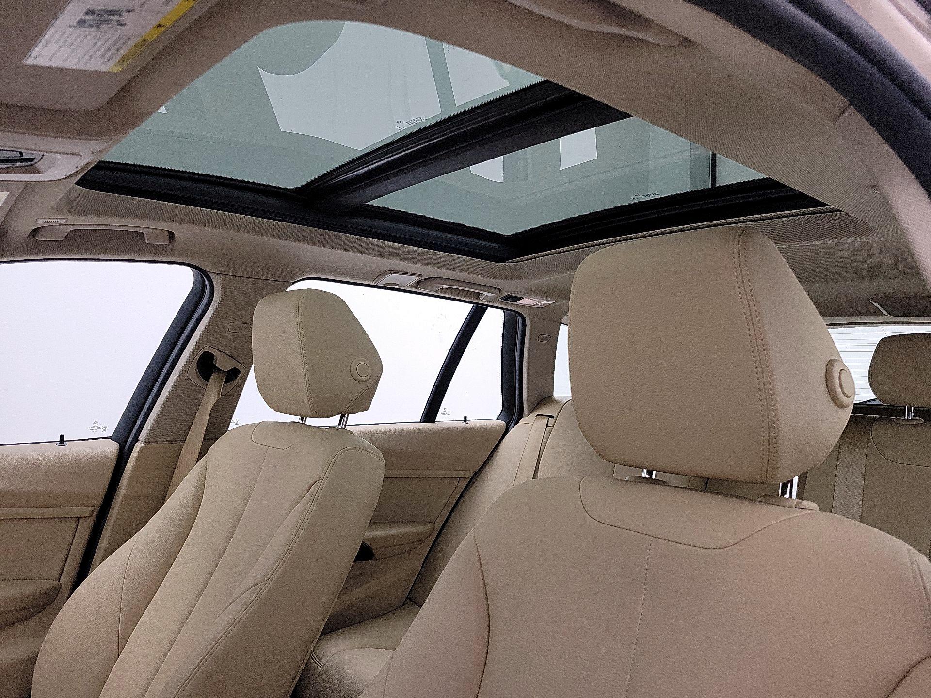 Thumbnail: 2014 BMW 3 Series - 20