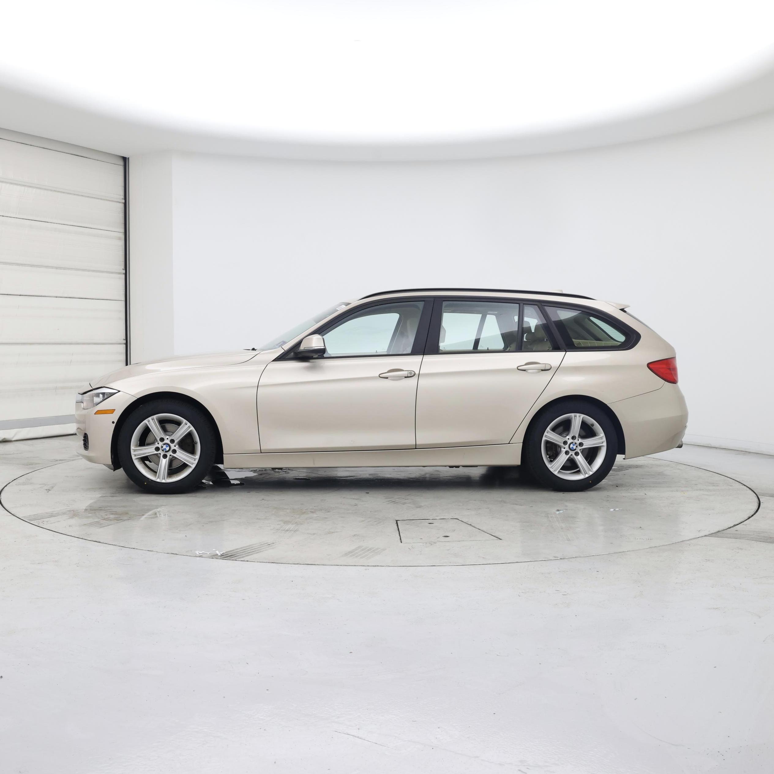 Thumbnail: 2014 BMW 3 Series - 3