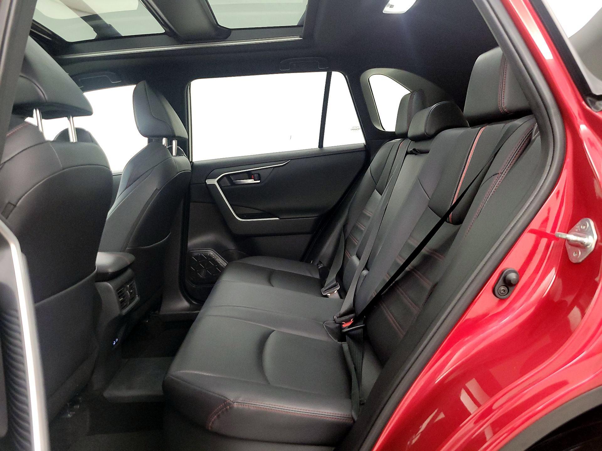 Thumbnail: 2024 Toyota RAV4 - 20