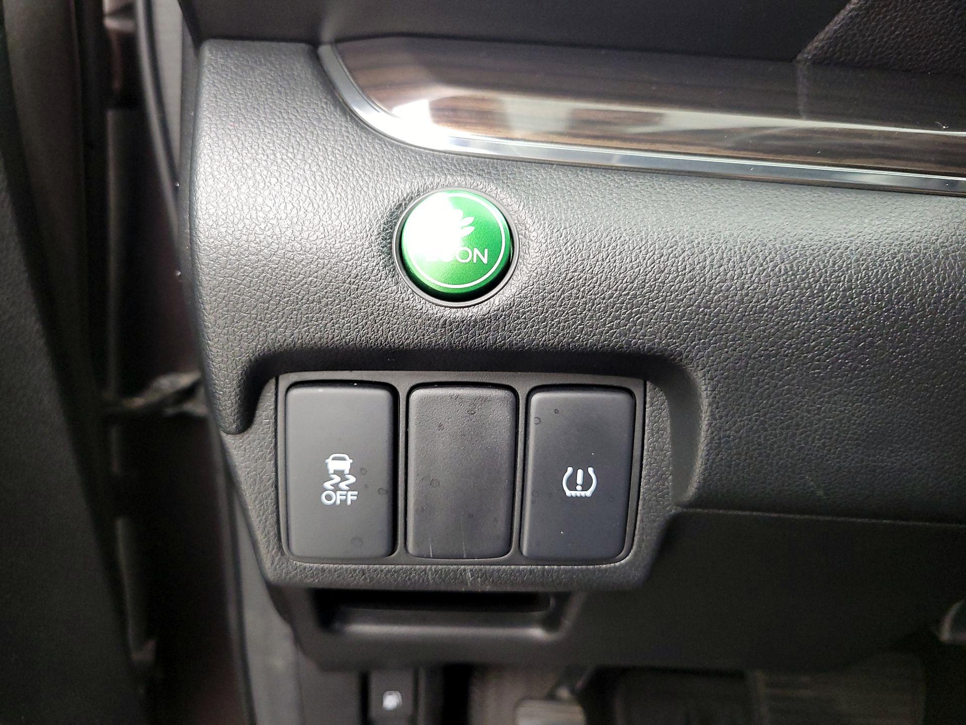 Thumbnail: 2016 Honda CR-V - 13
