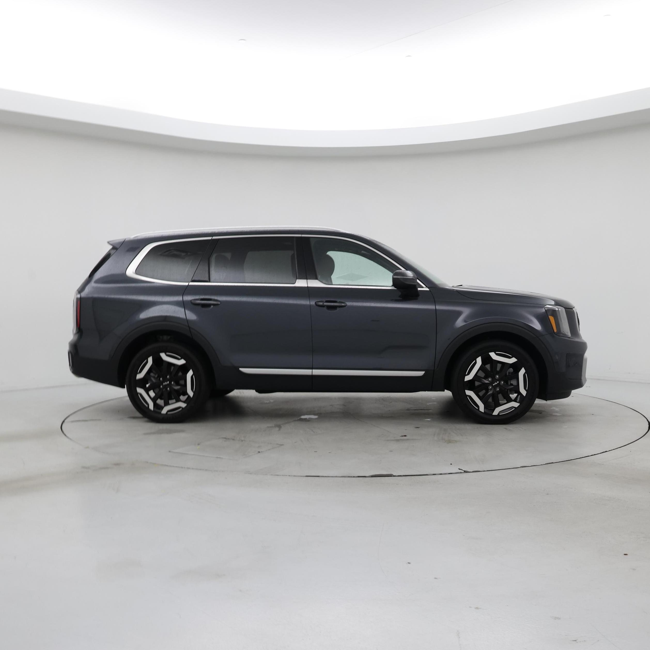 Thumbnail: 2023 Kia Telluride - 7