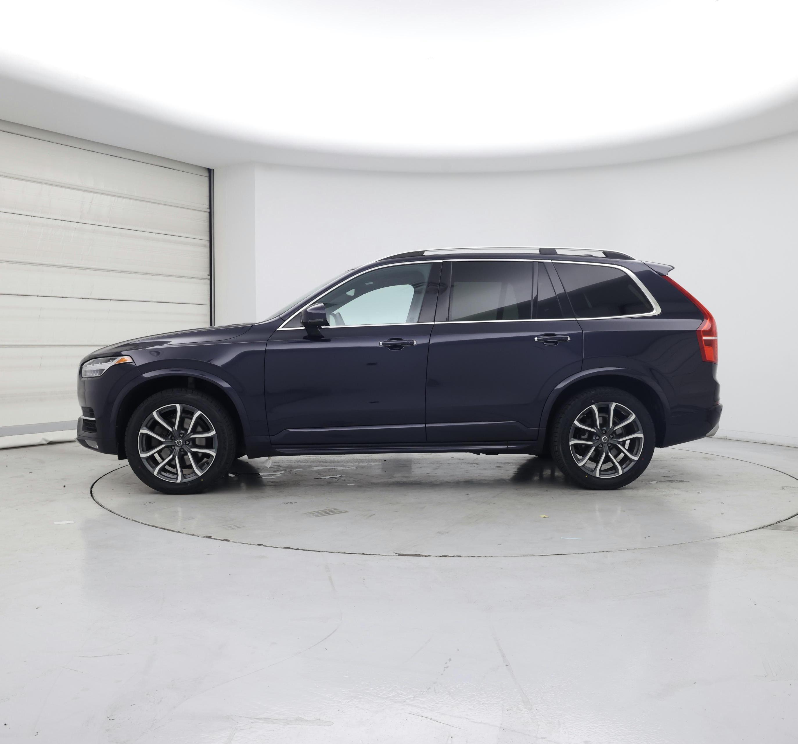 Thumbnail: 2017 Volvo XC90 - 3