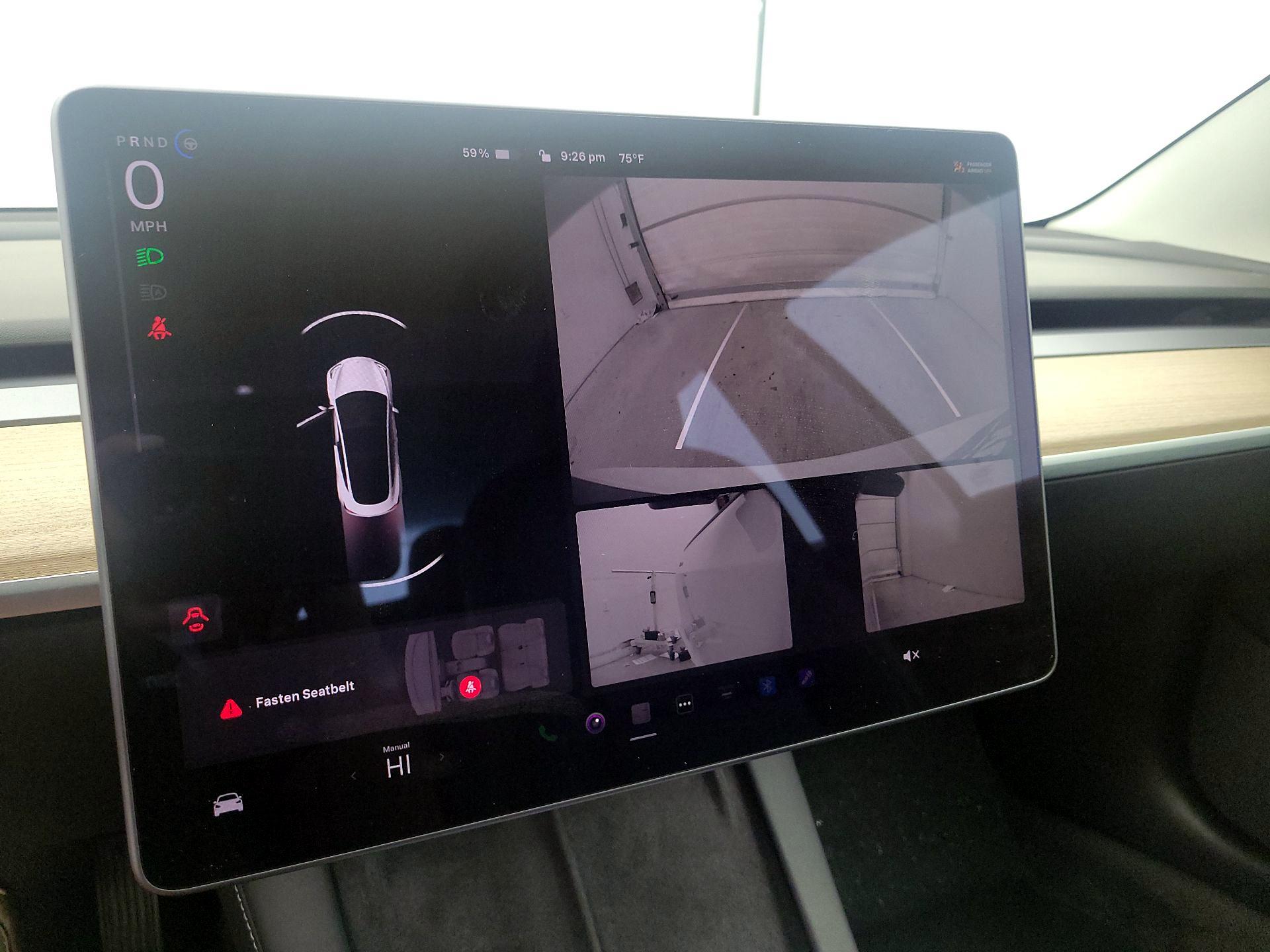 Thumbnail: 2022 Tesla Model 3 - 14