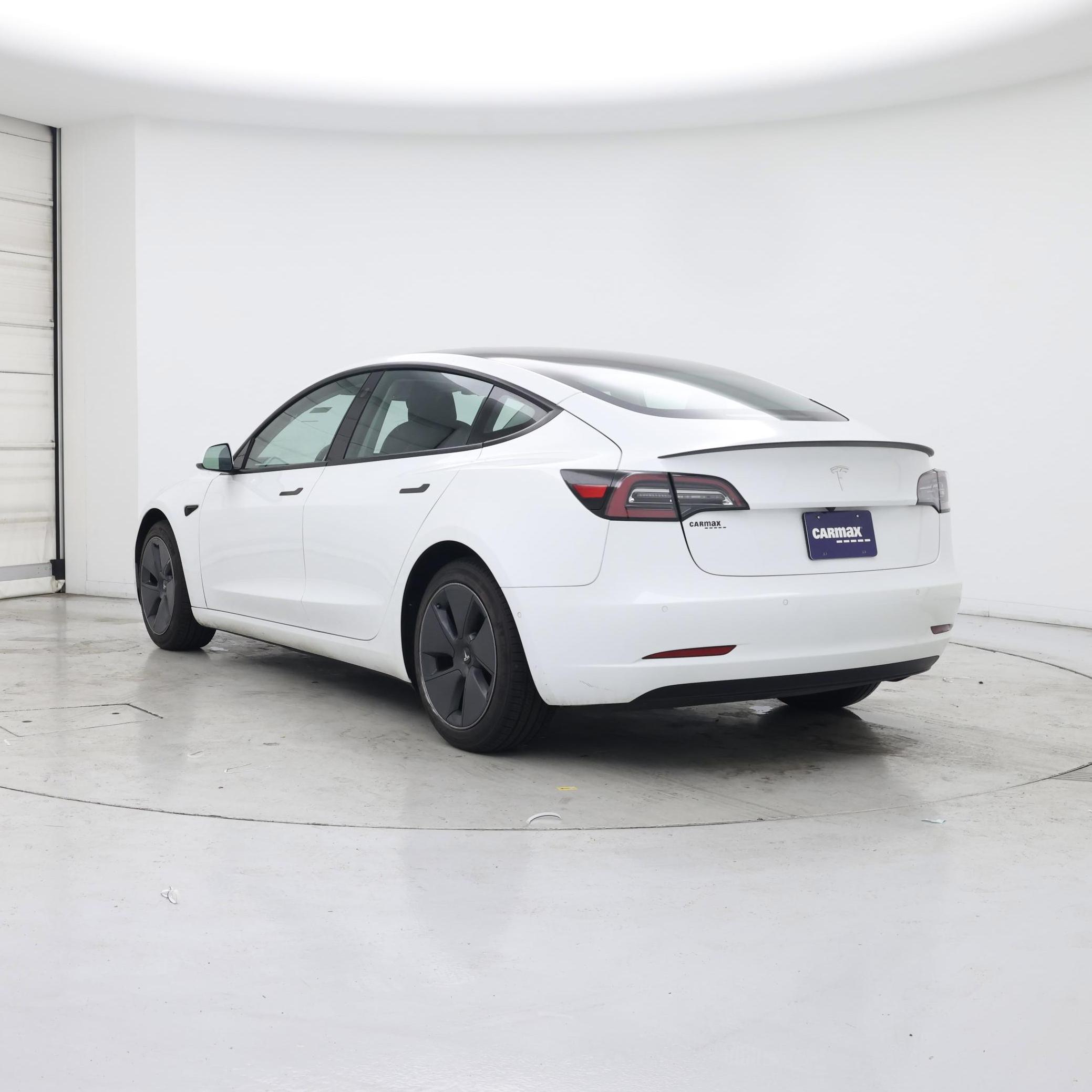 Thumbnail: 2022 Tesla Model 3 - 2