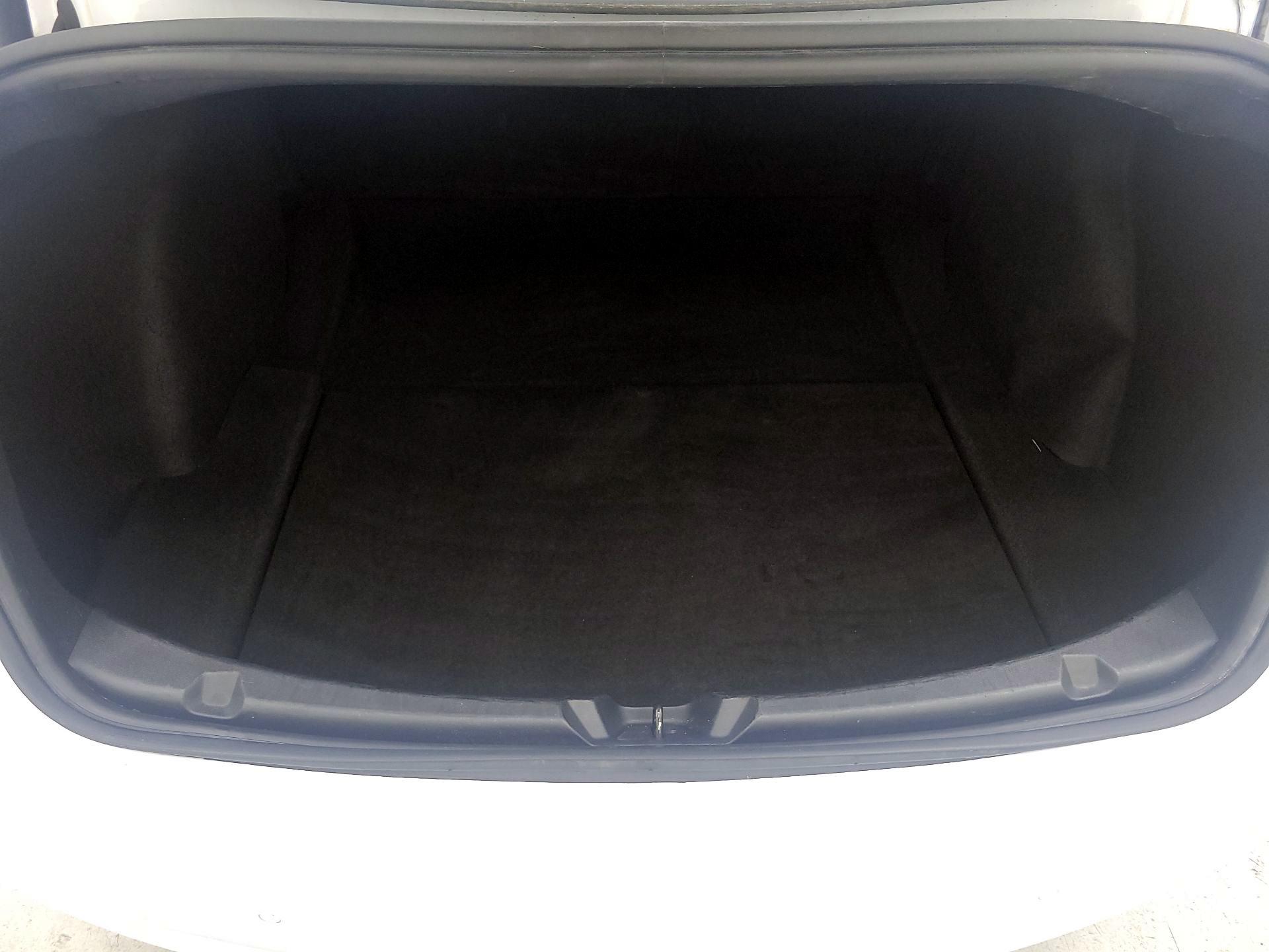 Thumbnail: 2022 Tesla Model 3 - 19