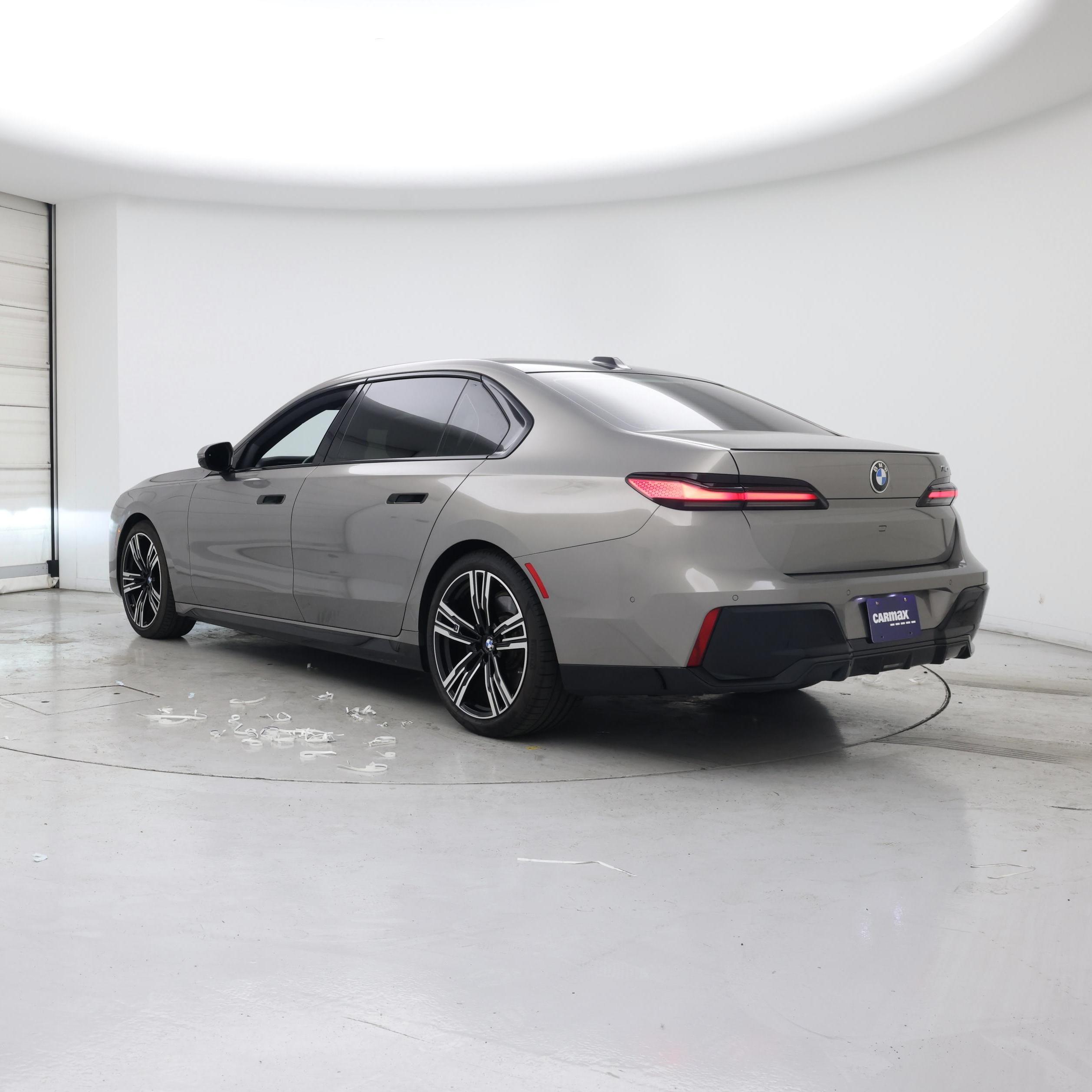 Thumbnail: 2023 BMW 7 Series - 2