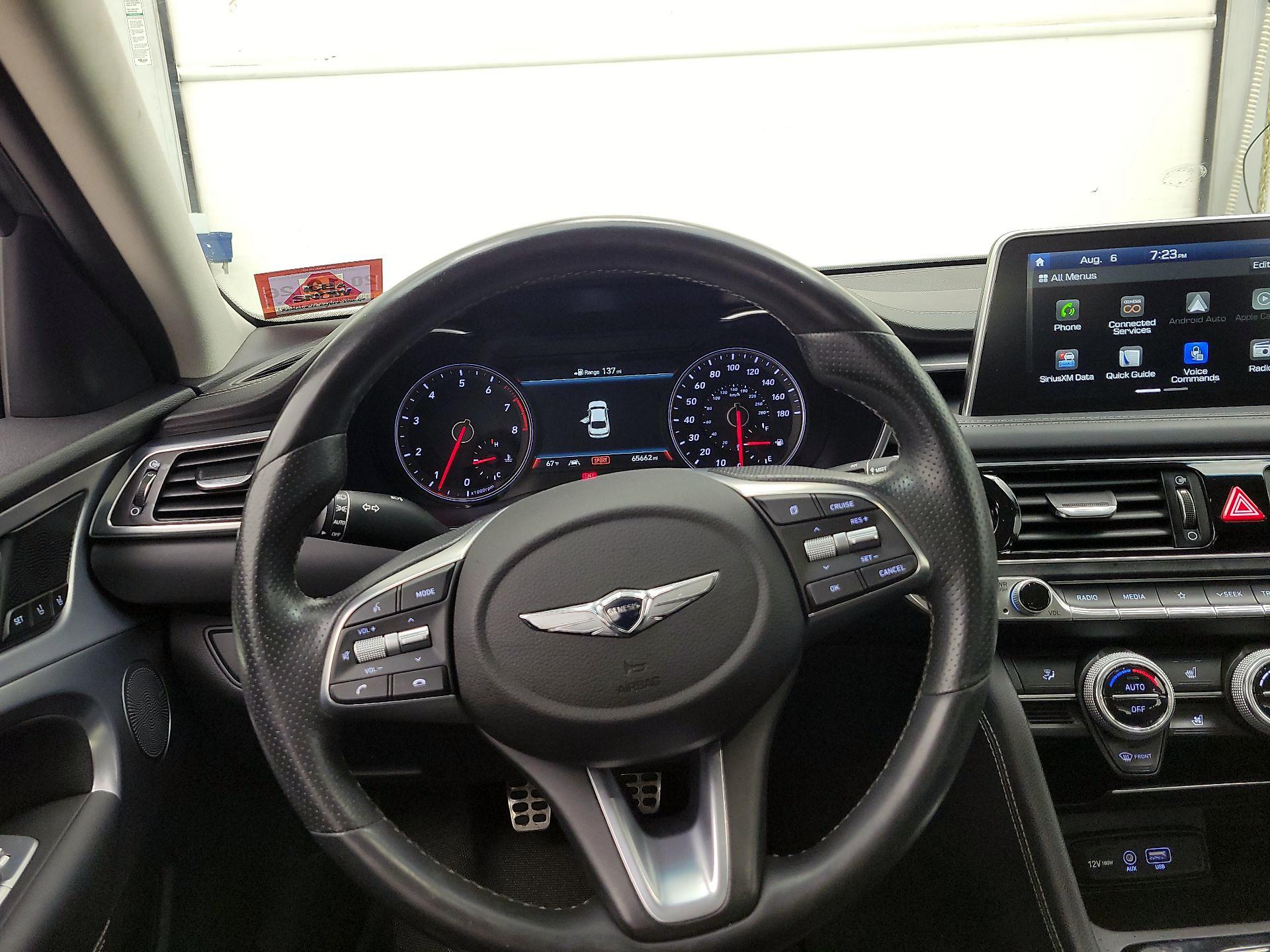 Thumbnail: 2019 Genesis G70 - 10