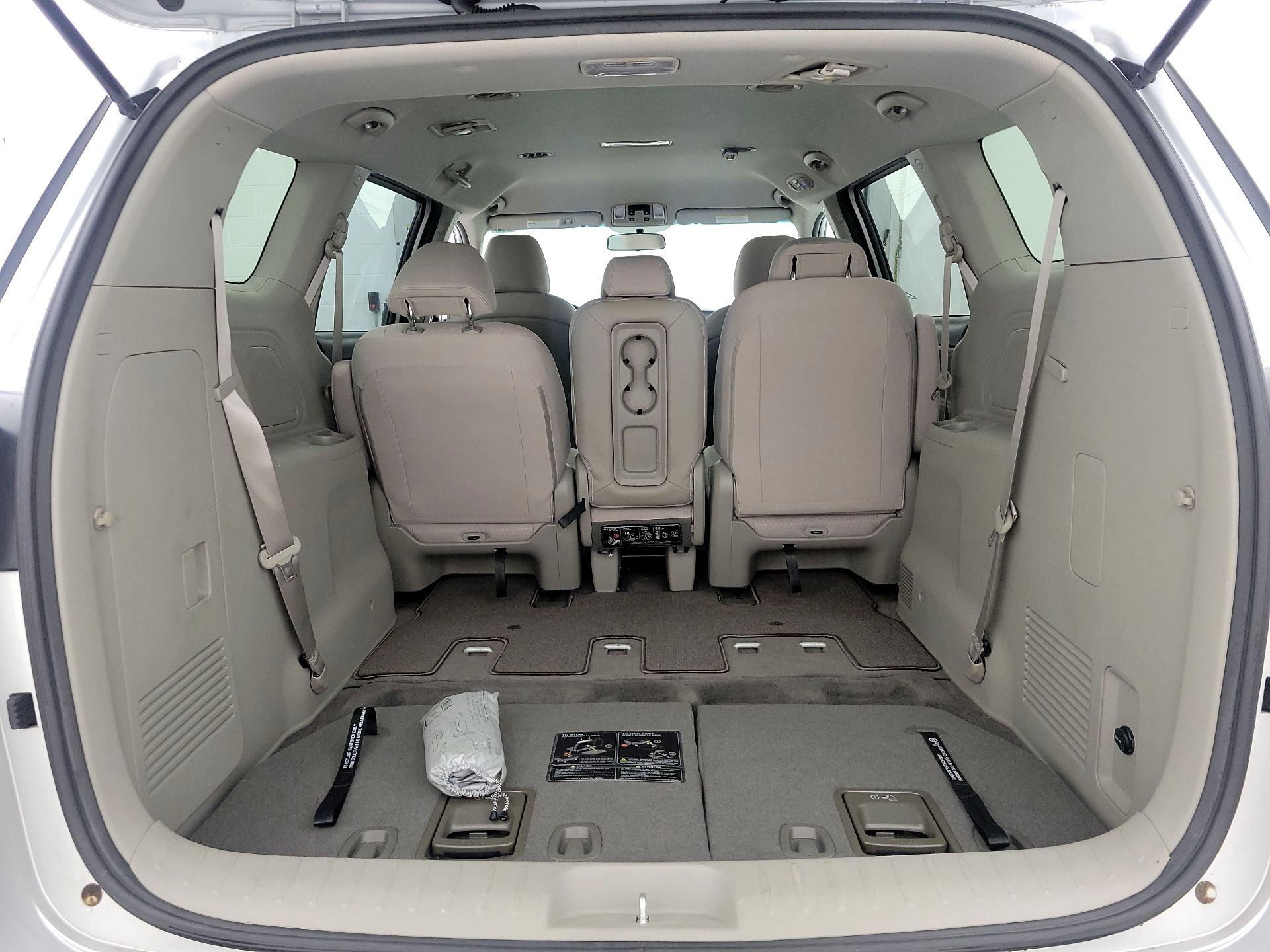 Thumbnail: 2018 Kia Sedona - 20