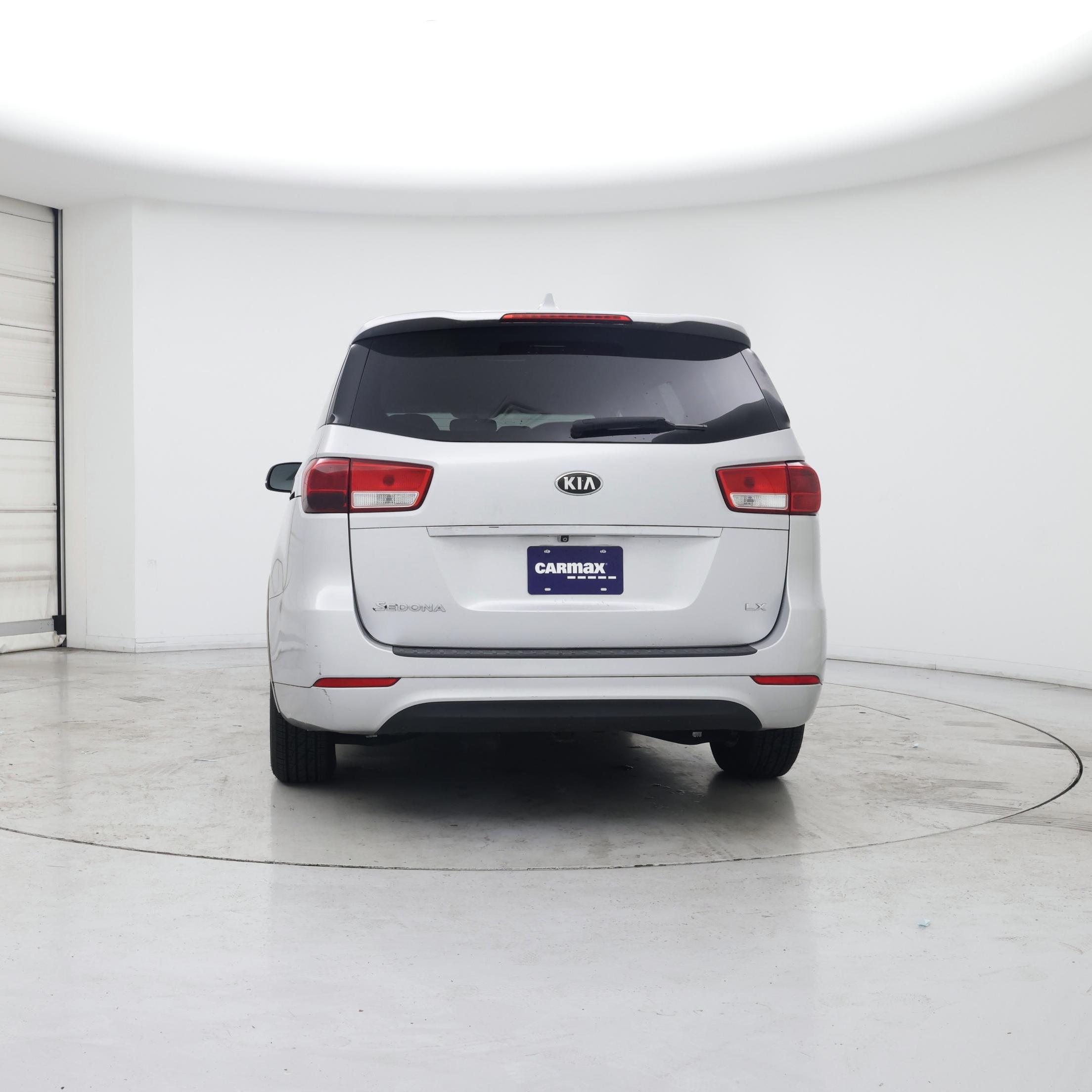 Thumbnail: 2018 Kia Sedona - 6