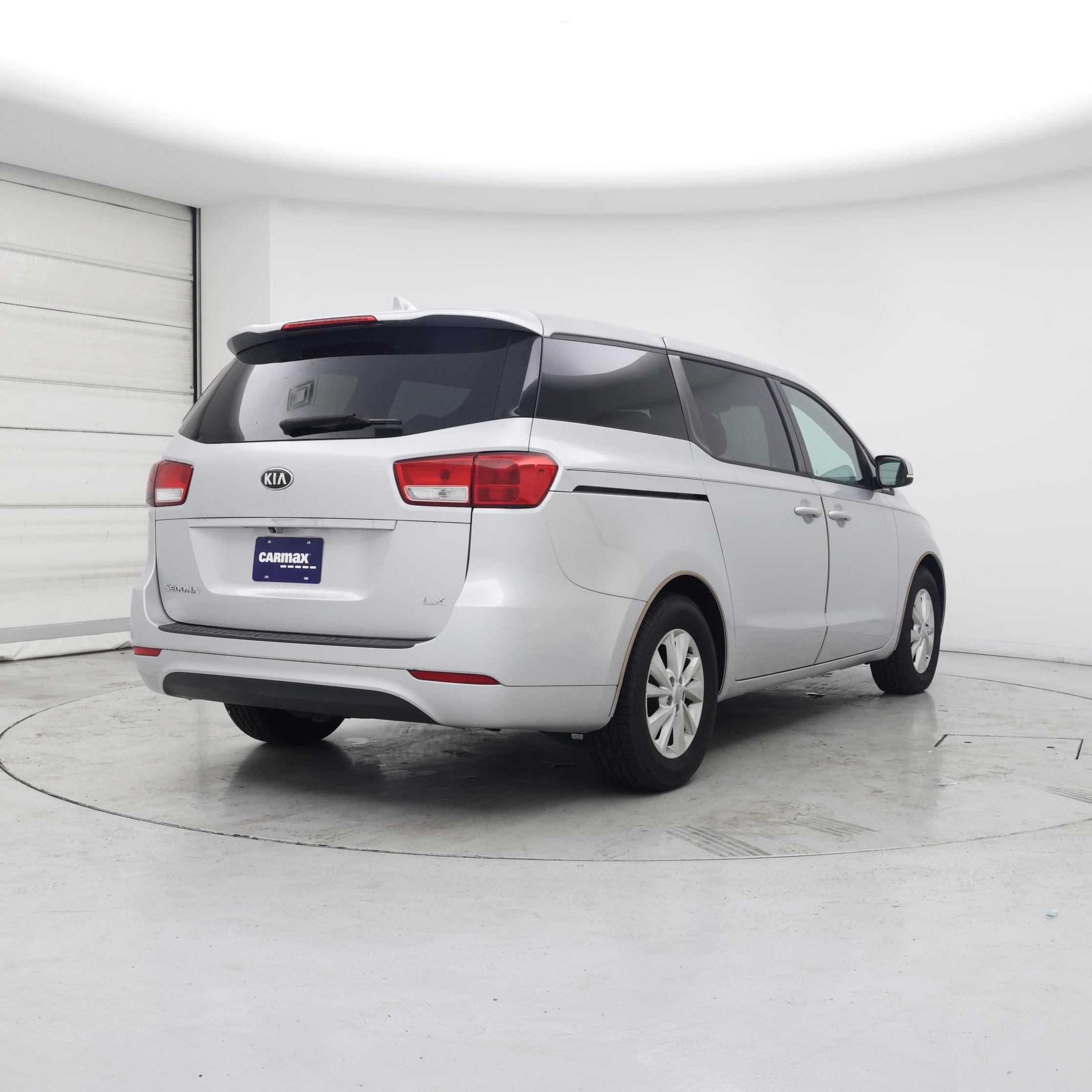 Thumbnail: 2018 Kia Sedona - 8