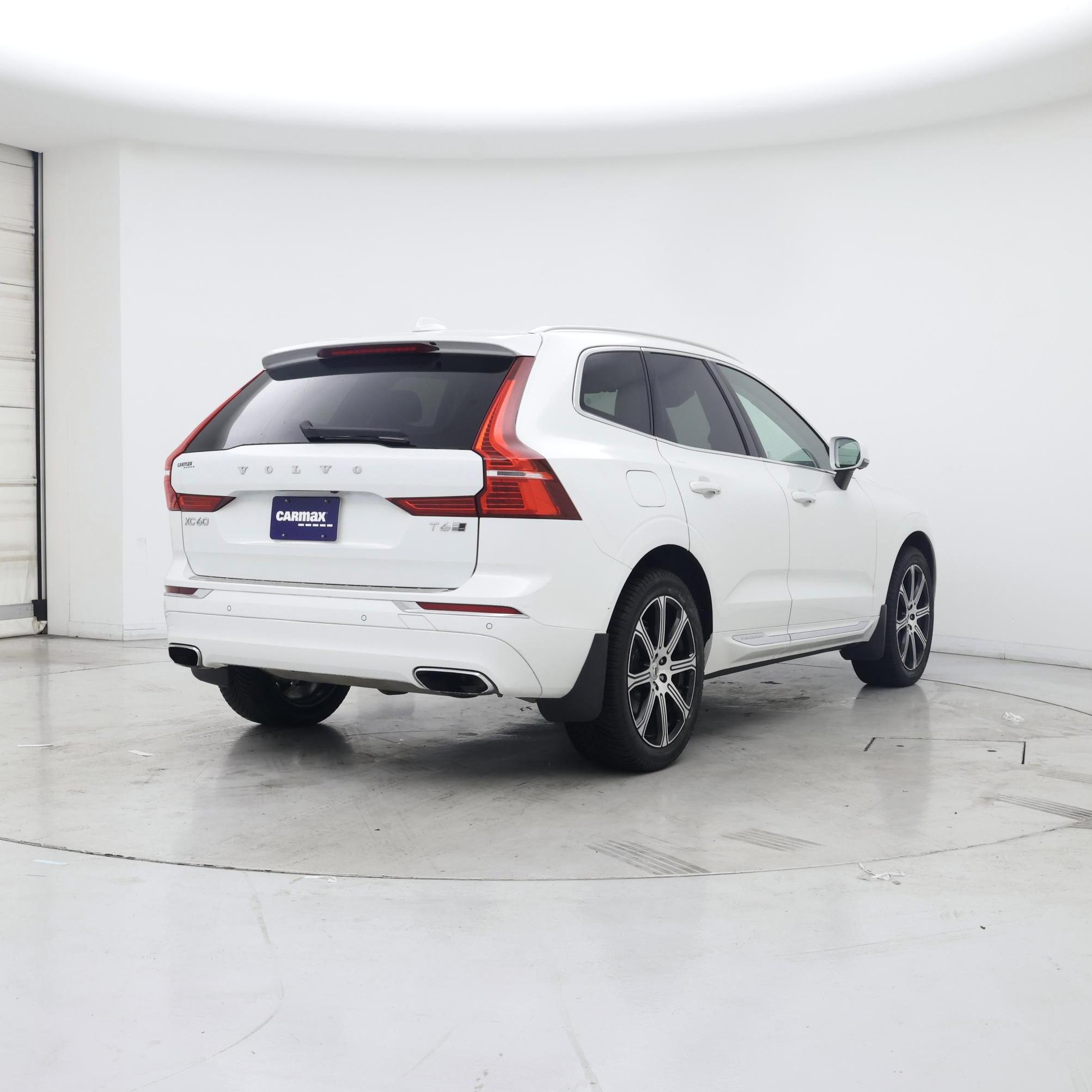 Thumbnail: 2020 Volvo XC60 - 8
