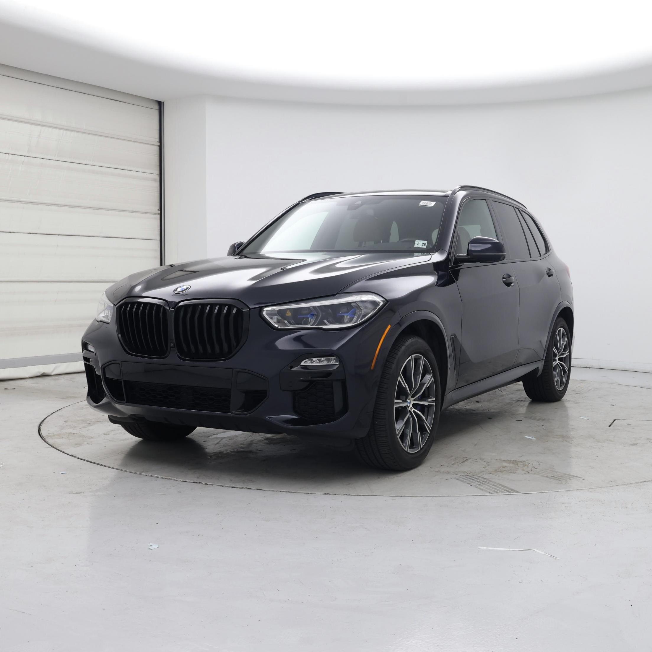Thumbnail: 2021 BMW X5 - 4