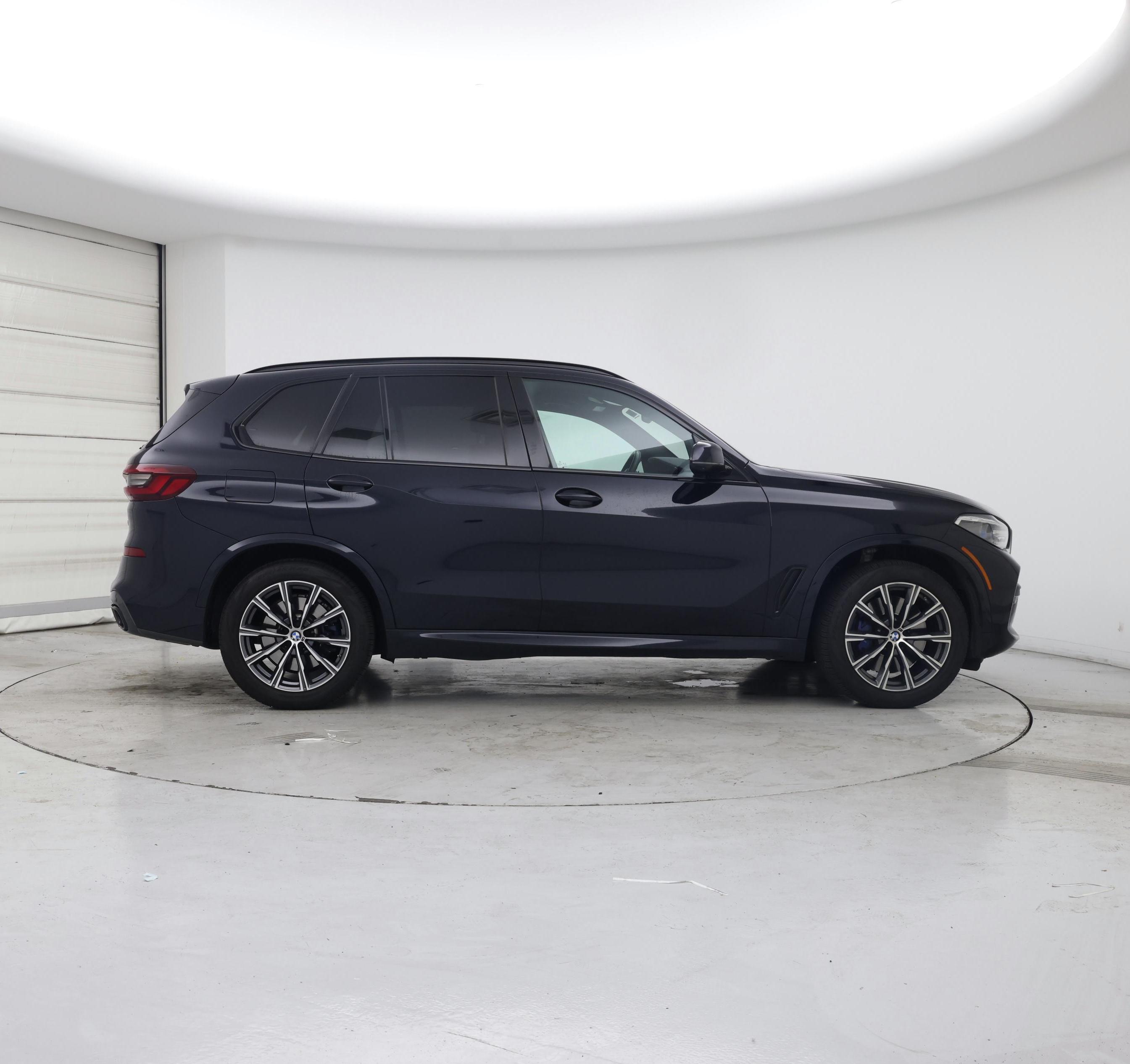 Thumbnail: 2021 BMW X5 - 7