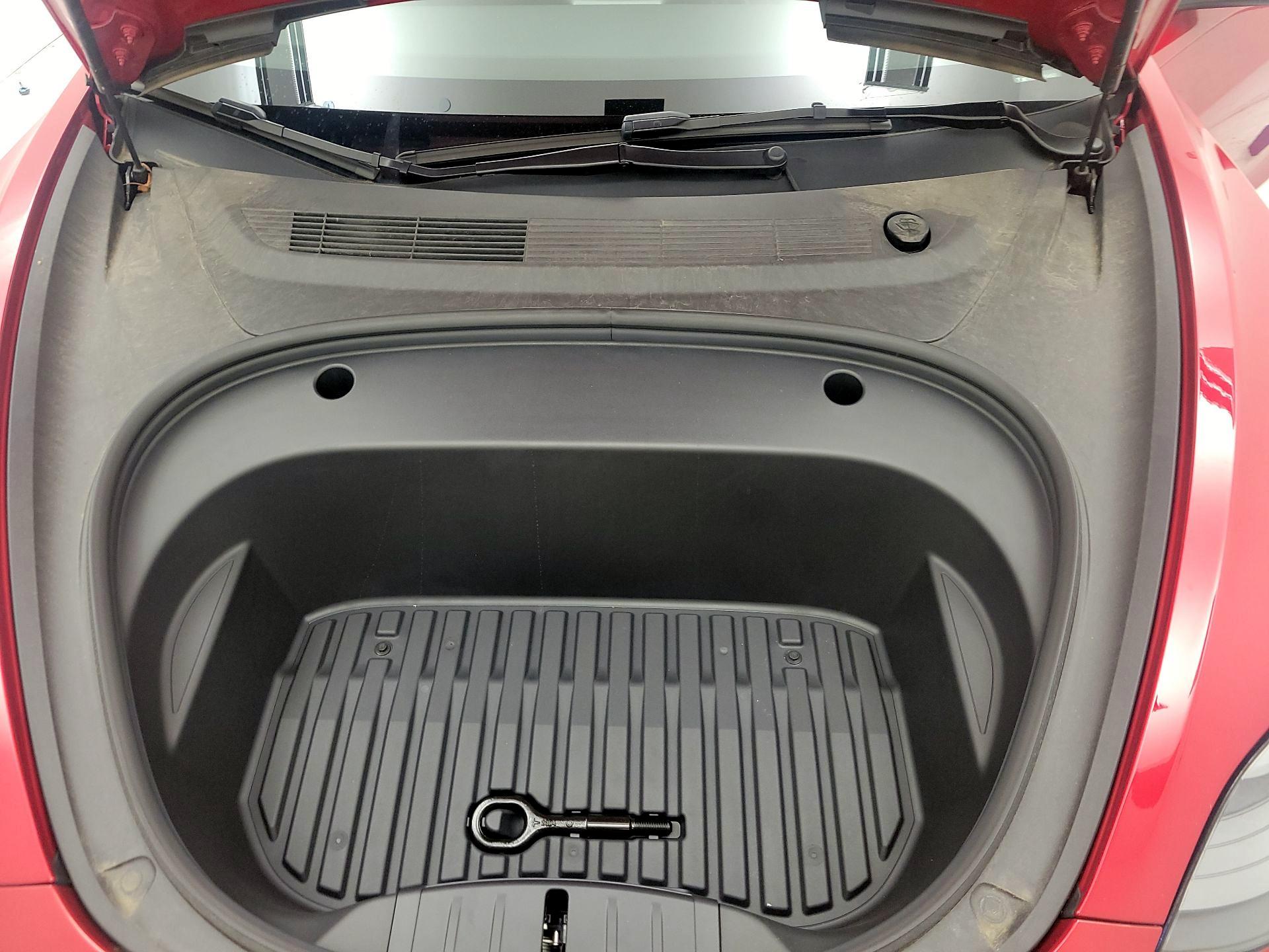Thumbnail: 2023 Tesla Model 3 - 20
