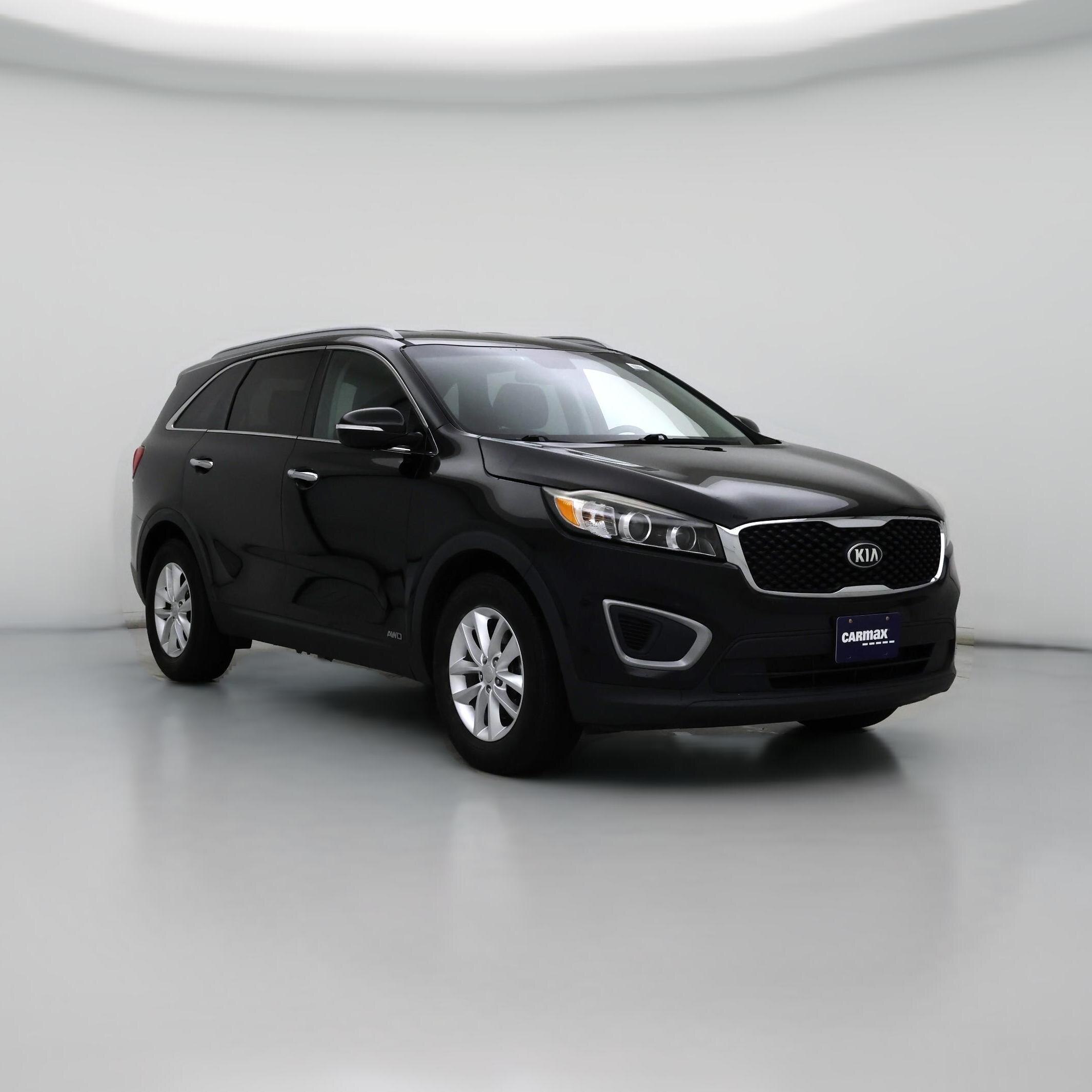Thumbnail: 2016 Kia Sorento - 1