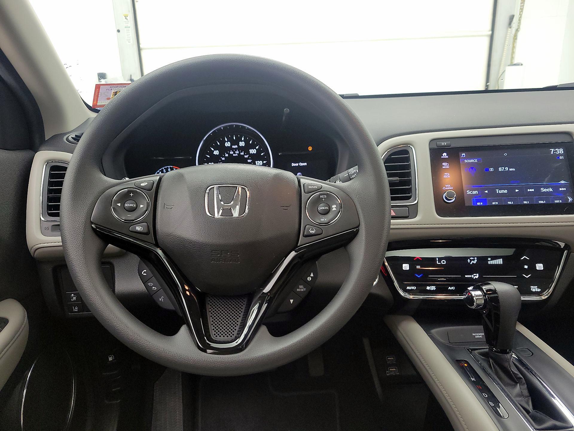 Thumbnail: 2019 Honda HR-V - 10