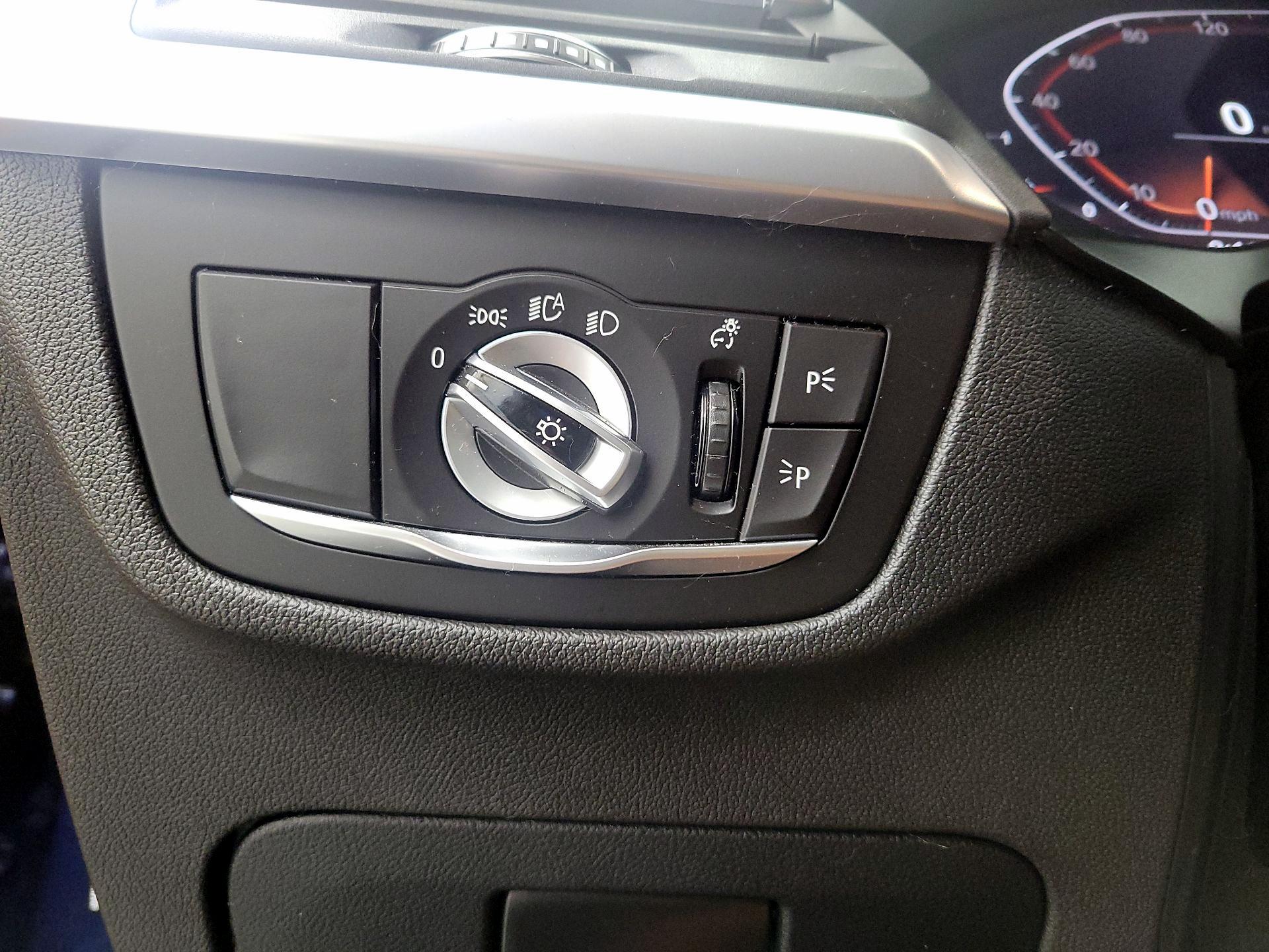 Thumbnail: 2023 BMW X3 - 13