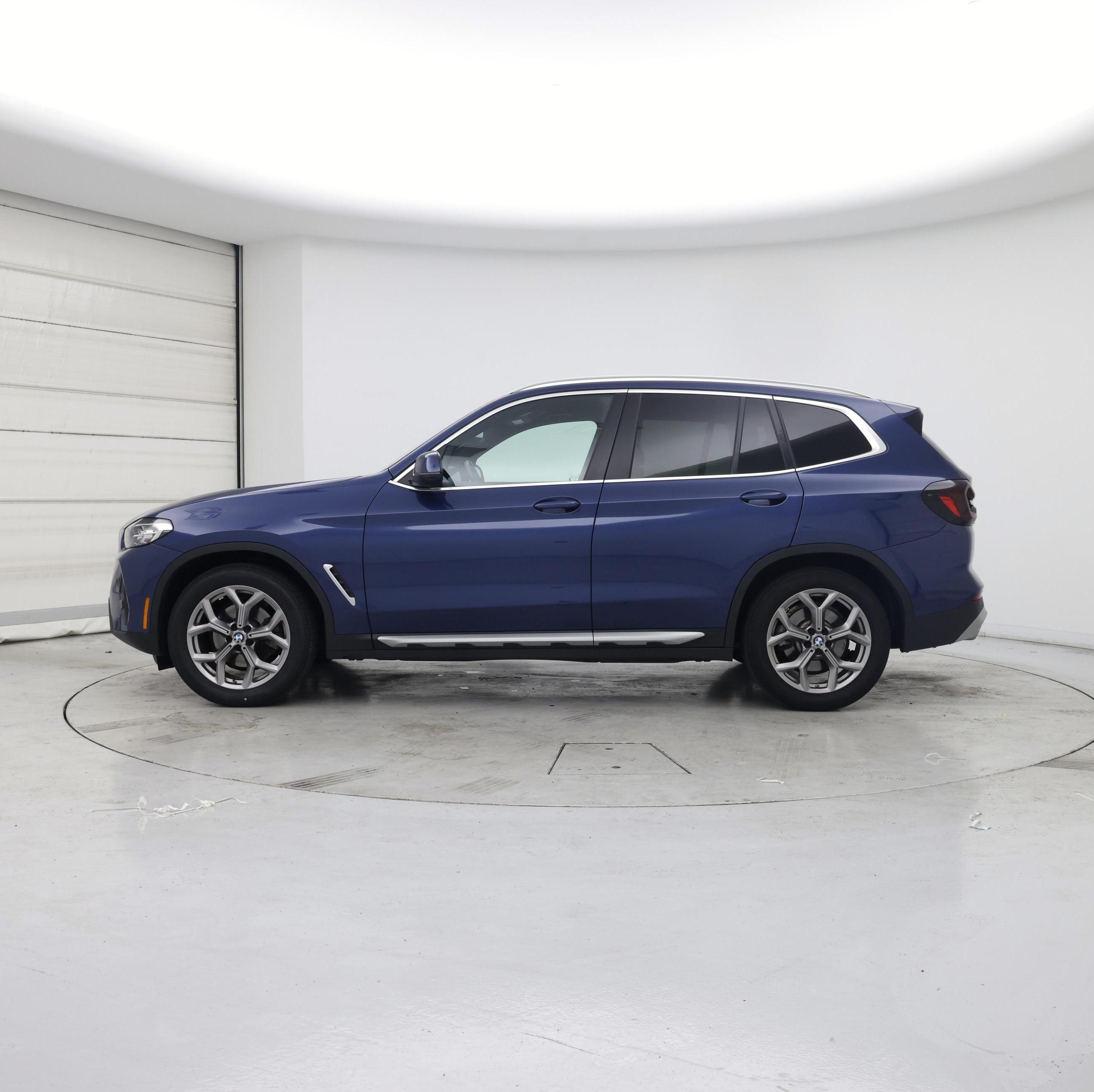 Thumbnail: 2023 BMW X3 - 3