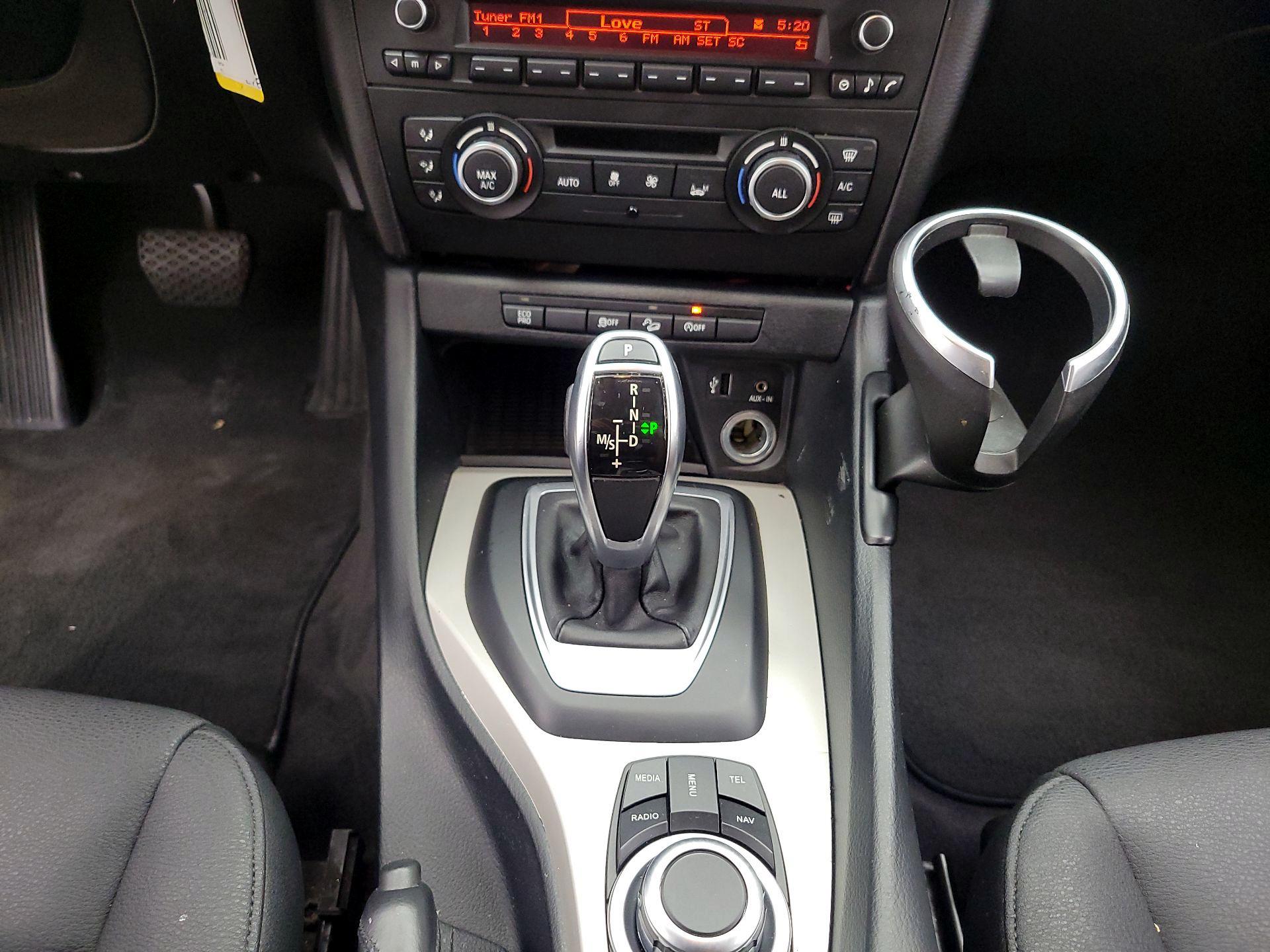 Thumbnail: 2015 BMW X1 - 16